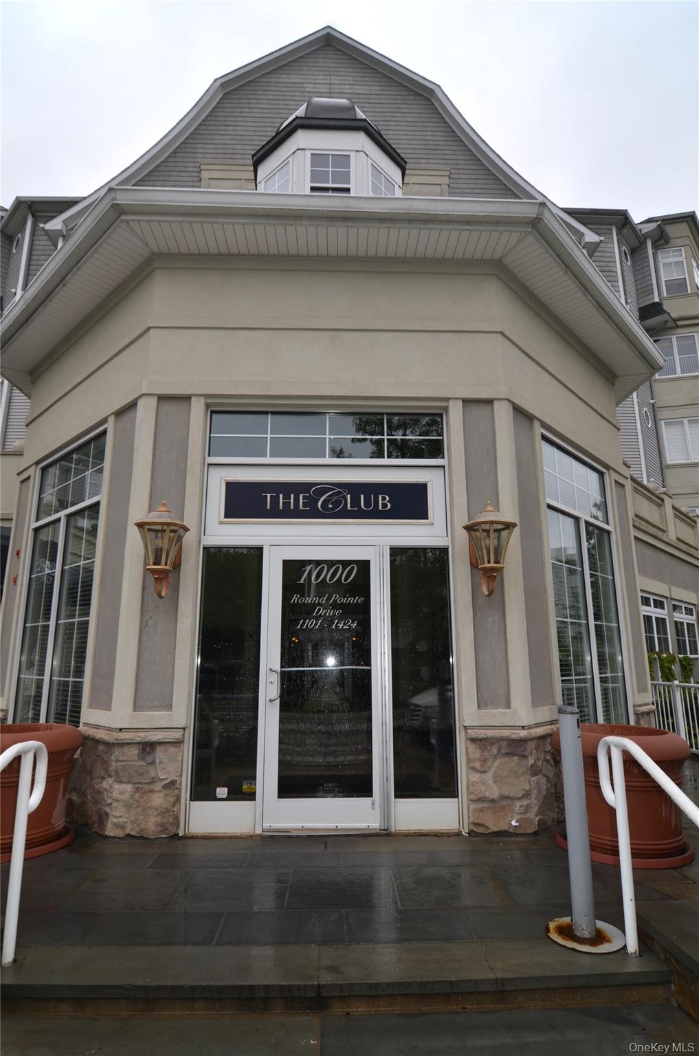 Haverstraw, New York, 10927, United States, 2 Bedrooms Bedrooms, ,2 BathroomsBathrooms,Residential,For Sale,1961426