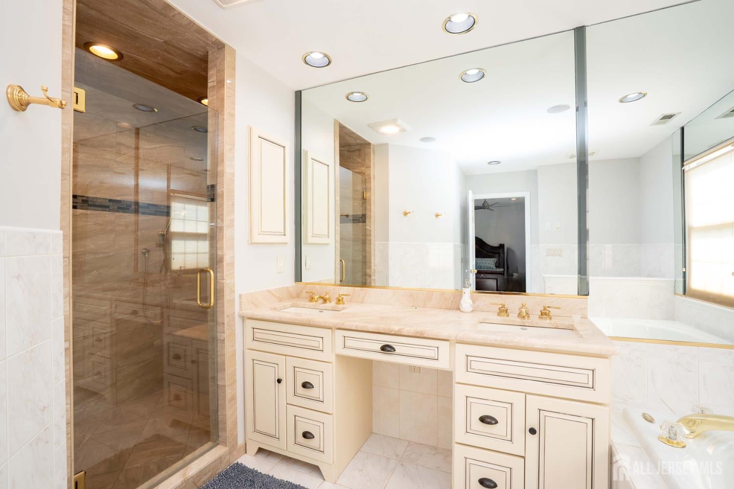 Monroe, New Jersey, 08831, United States, 3 Bedrooms Bedrooms, ,3 BathroomsBathrooms,Residential,For Sale,1981683