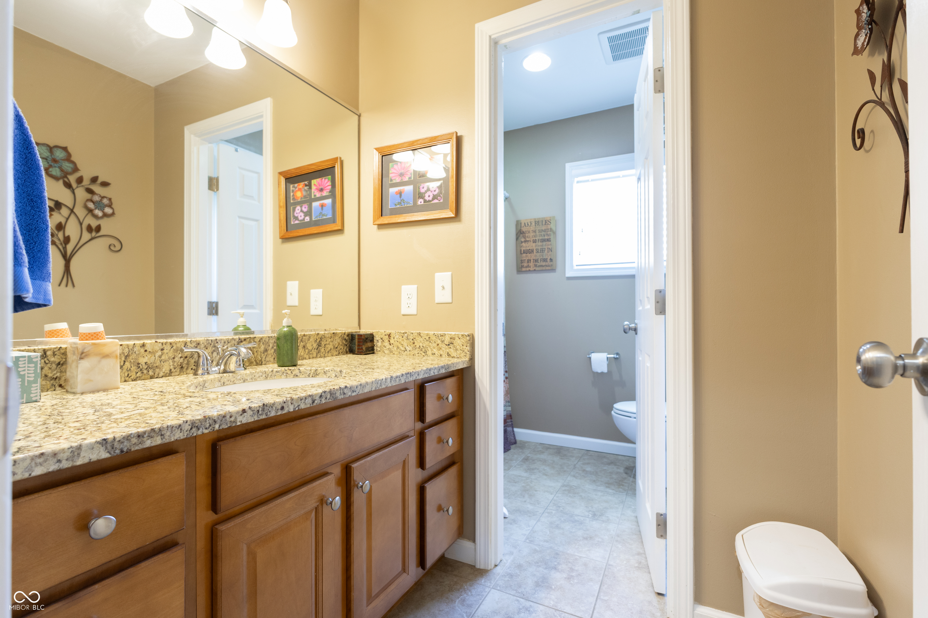 Columbus, Indiana, 47203, United States, 5 Bedrooms Bedrooms, ,6 BathroomsBathrooms,Residential,For Sale,1975671