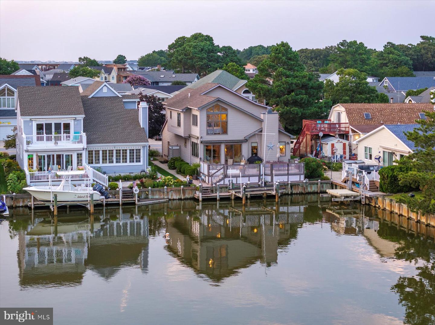 Ocean City, Maryland, 21842, United States, 4 Bedrooms Bedrooms, ,3 BathroomsBathrooms,Residential,For Sale,1942171