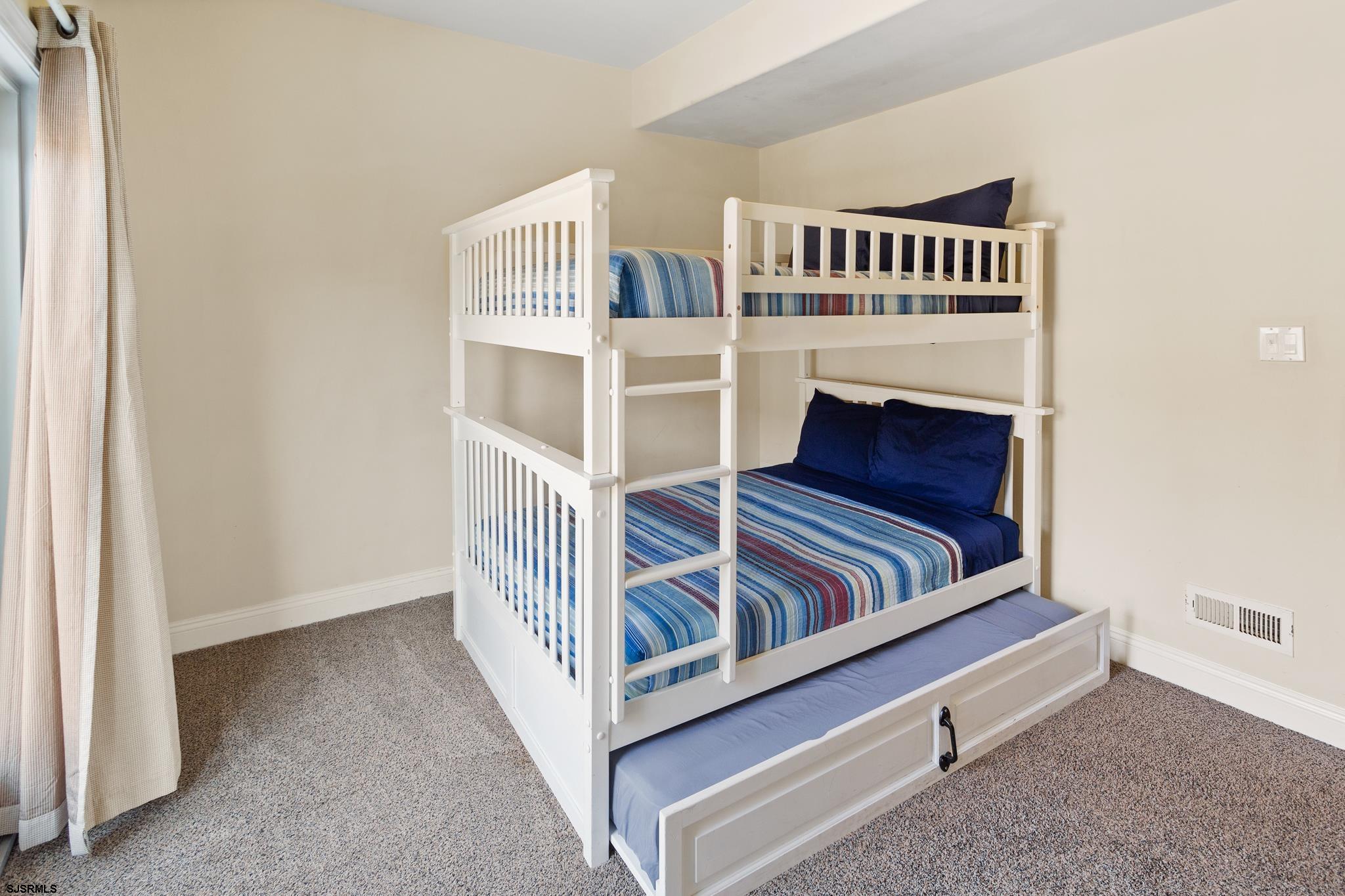 Atlantic City, New Jersey, 08401, United States, 3 Bedrooms Bedrooms, ,3 BathroomsBathrooms,Residential,For Sale,1807764