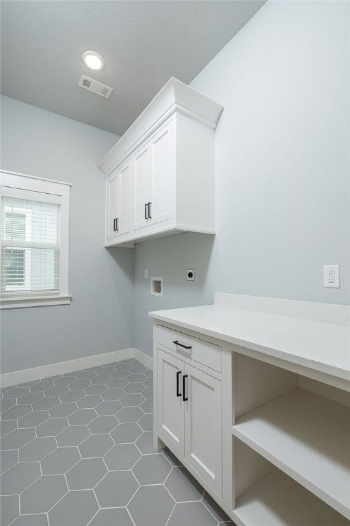 Springdale, Arkansas, 72762, United States, 3 Bedrooms Bedrooms, ,3 BathroomsBathrooms,Residential,For Sale,2001848