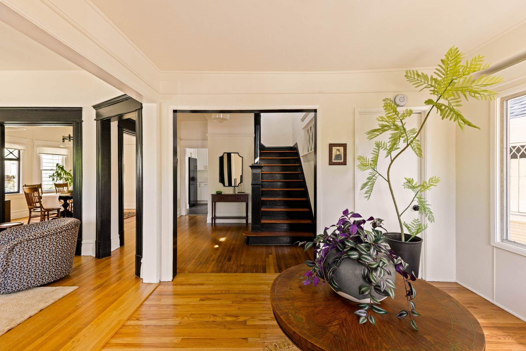  125 Roselawn Place - 物件實景