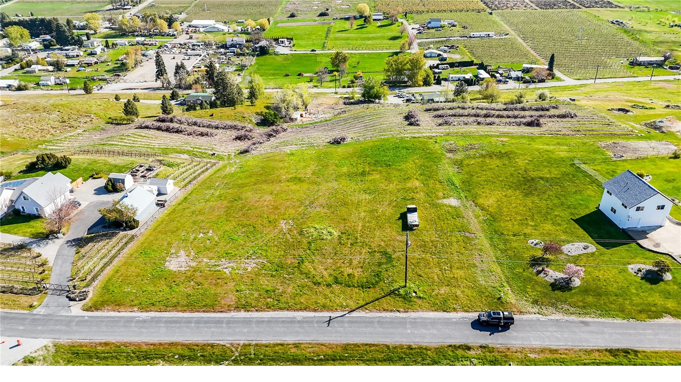  Rare Opportunity Overlooking Lake Chelan - 物件實景