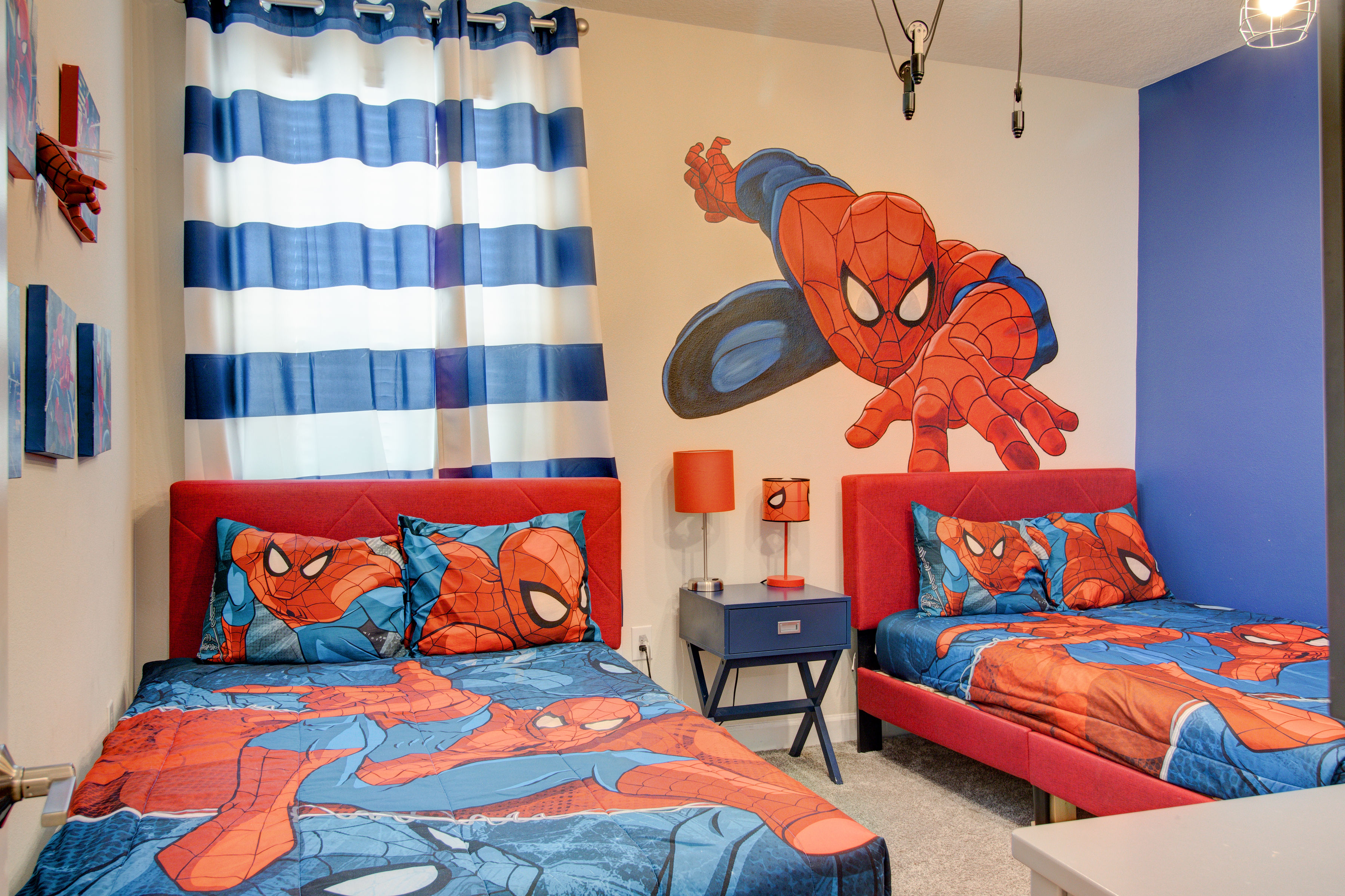 Davenport, Florida, 33896, United States, 6 Bedrooms Bedrooms, ,5 BathroomsBathrooms,Residential,For Sale,1805891