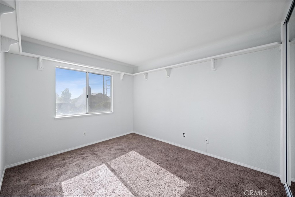 Yucaipa, California, 92399, United States, 4 Bedrooms Bedrooms, ,3 BathroomsBathrooms,Residential,For Sale,1882813