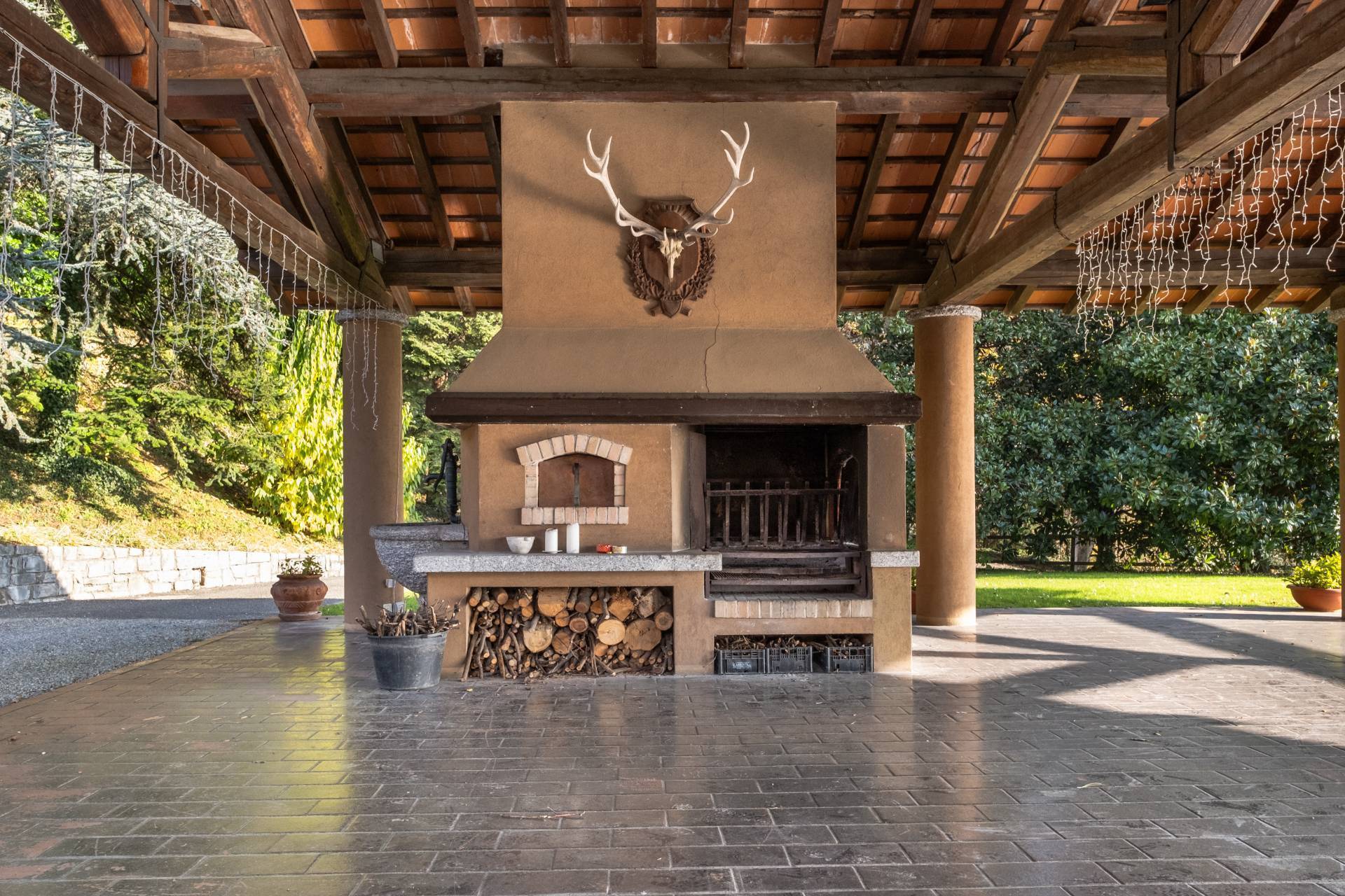 Eupilio, Como, 22030, IT, 6 Bedrooms Bedrooms, ,6 BathroomsBathrooms,Residential,For Sale,1708467
