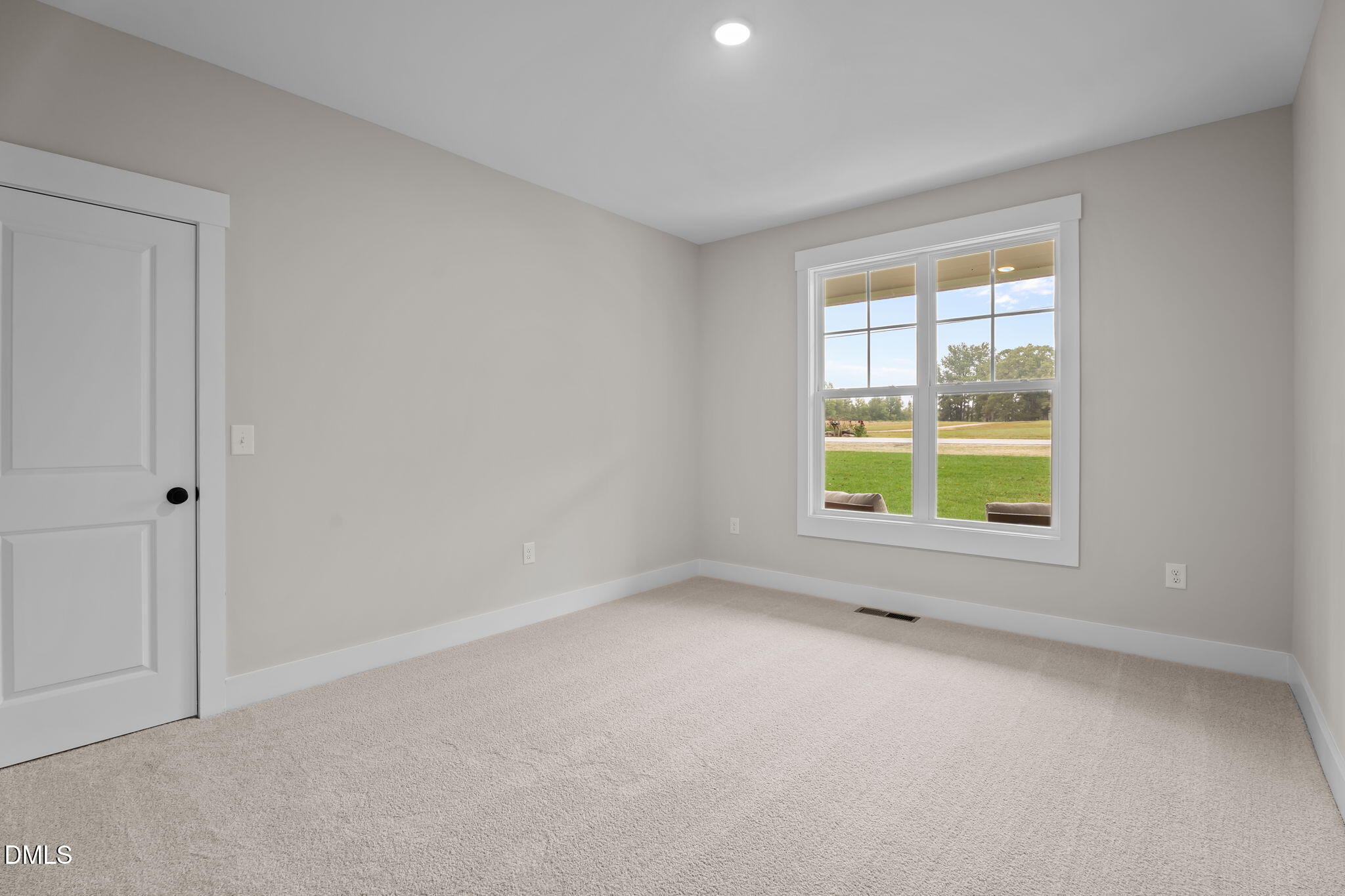 Louisburg, North Carolina, 27549, United States, 4 Bedrooms Bedrooms, ,3 BathroomsBathrooms,Residential,For Sale,1966640