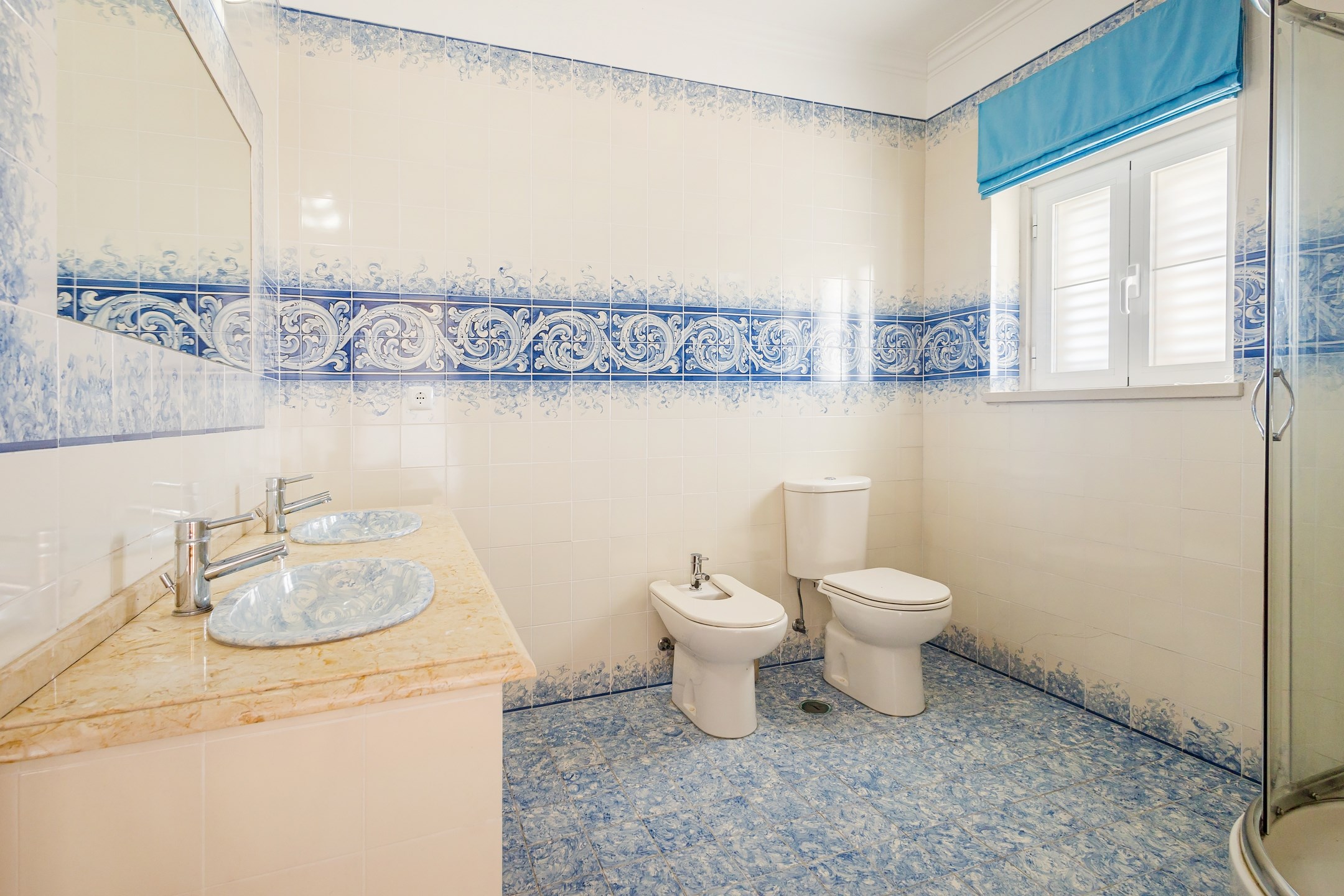 Sintra, Lisbon, 2705-605, PT, 4 Bedrooms Bedrooms, ,3 BathroomsBathrooms,Residential,For Sale,1793258