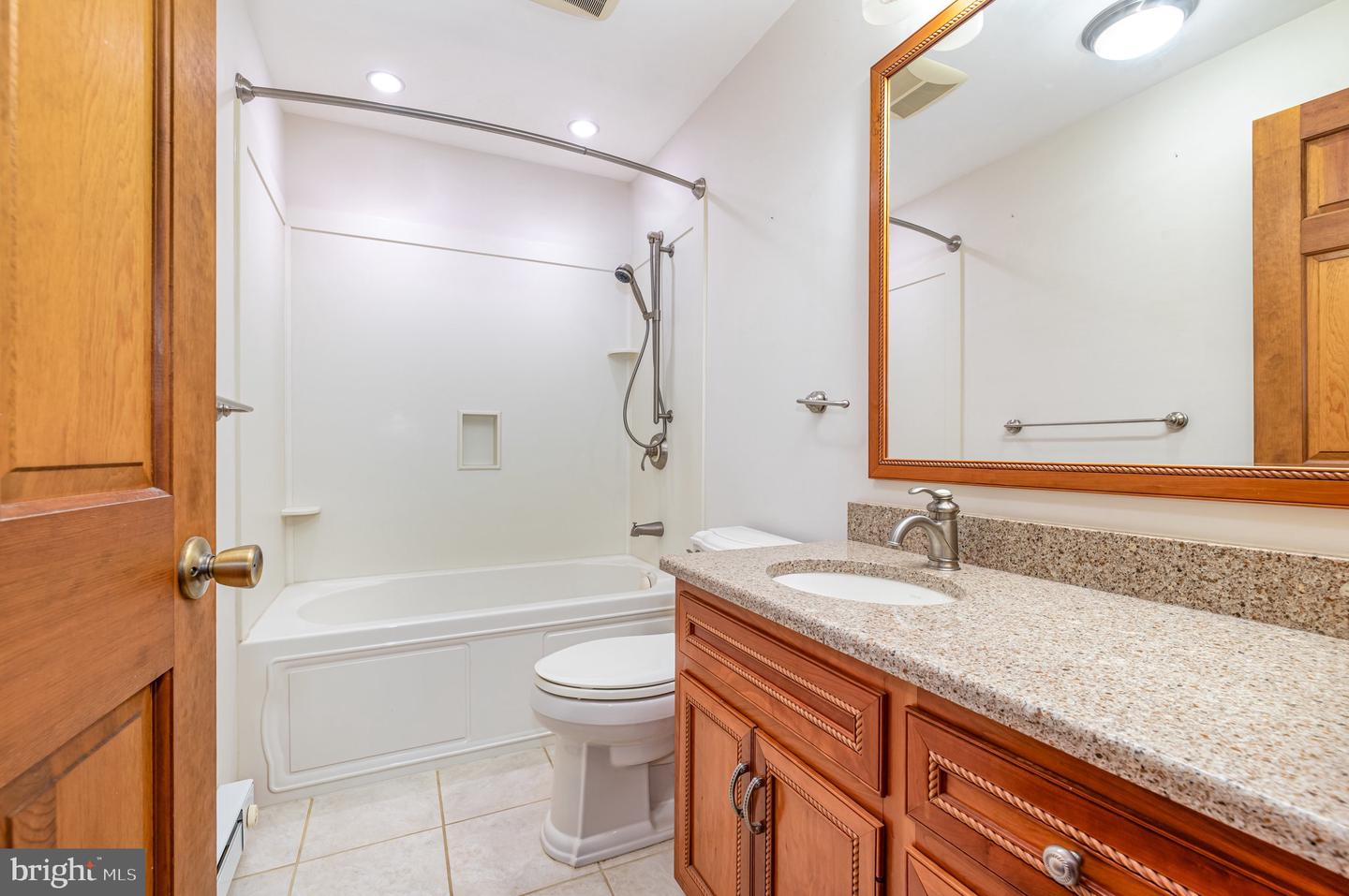 Mechanicsburg, Pennsylvania, 17055, United States, 4 Bedrooms Bedrooms, ,4 BathroomsBathrooms,Residential,For Sale,1991267