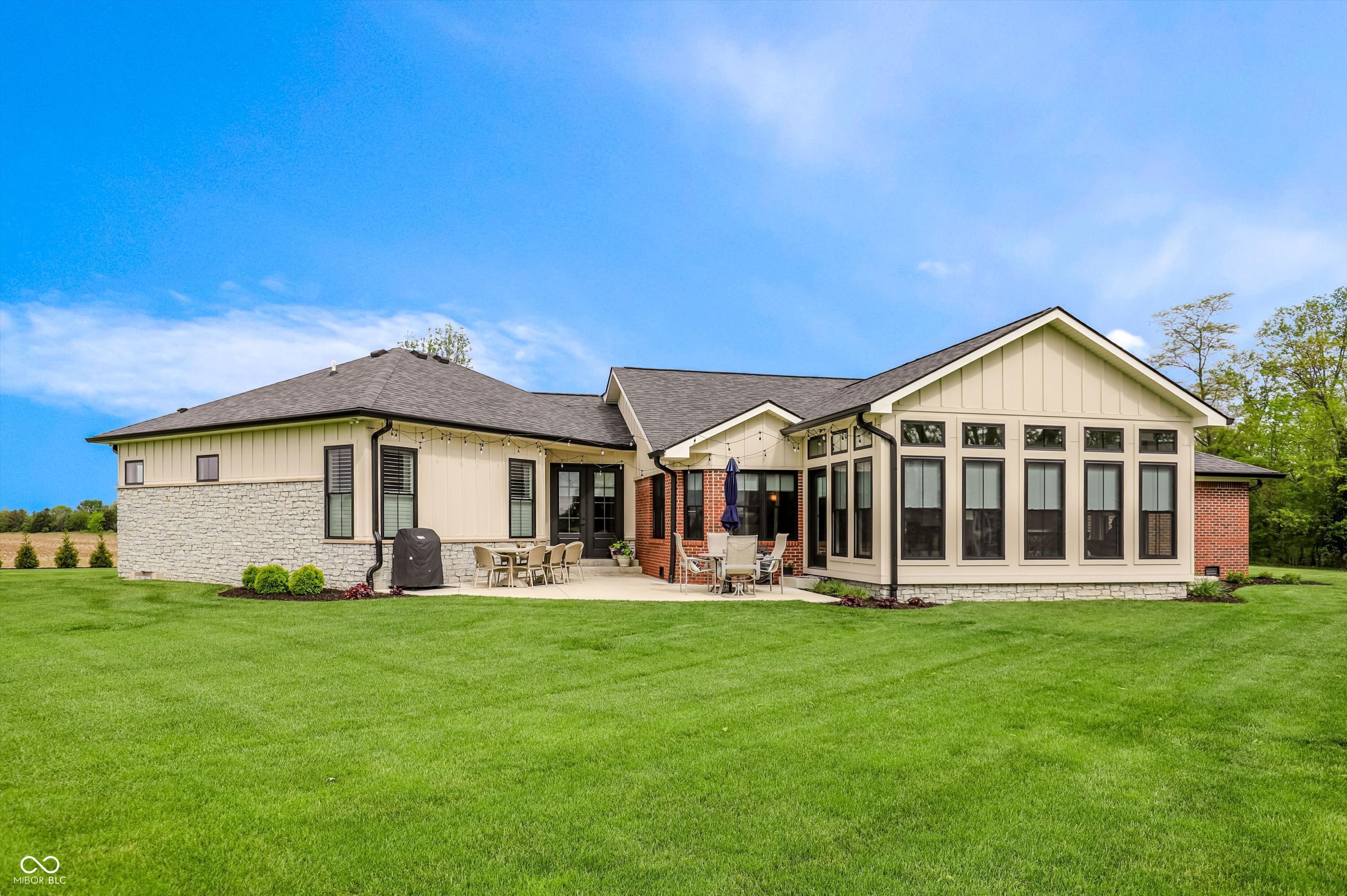 Shelbyville, Indiana, 46176, United States, 4 Bedrooms Bedrooms, ,3 BathroomsBathrooms,Residential,For Sale,2042484