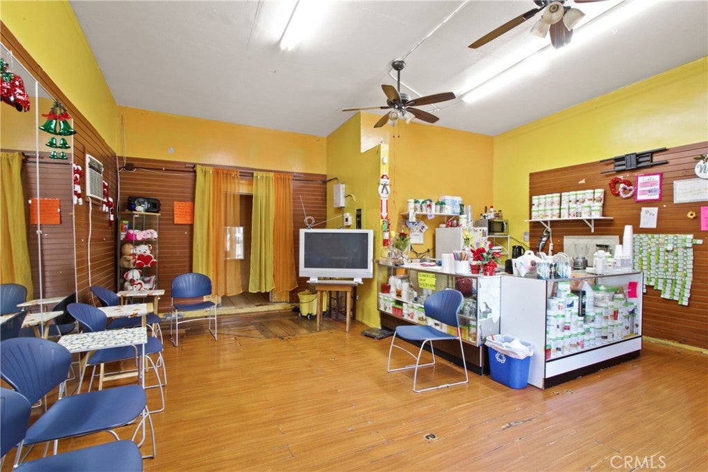 Los Angeles, California, 90003, United States, ,Residential,For Sale,1921001