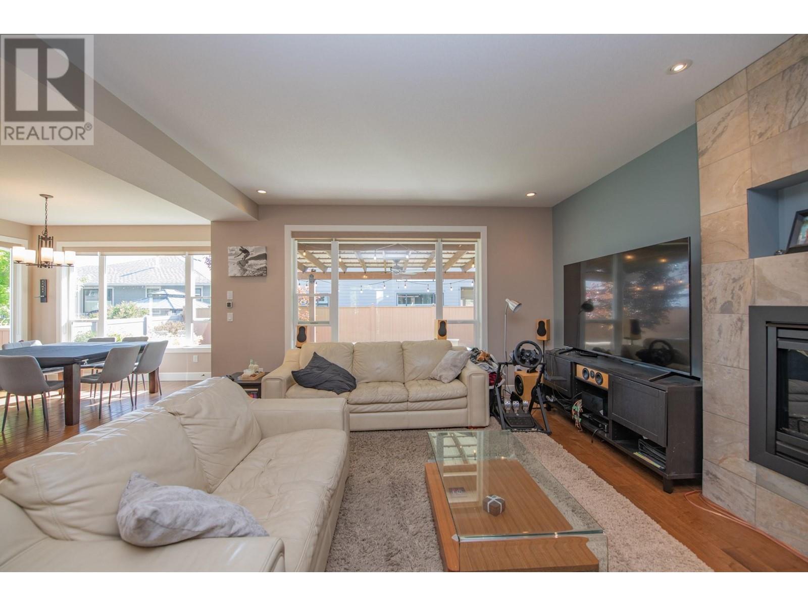 ARMSTRONG, British Columbia, V4Y 0X9, CA, 6 Bedrooms Bedrooms, ,3 BathroomsBathrooms,Residential,For Sale,1838697