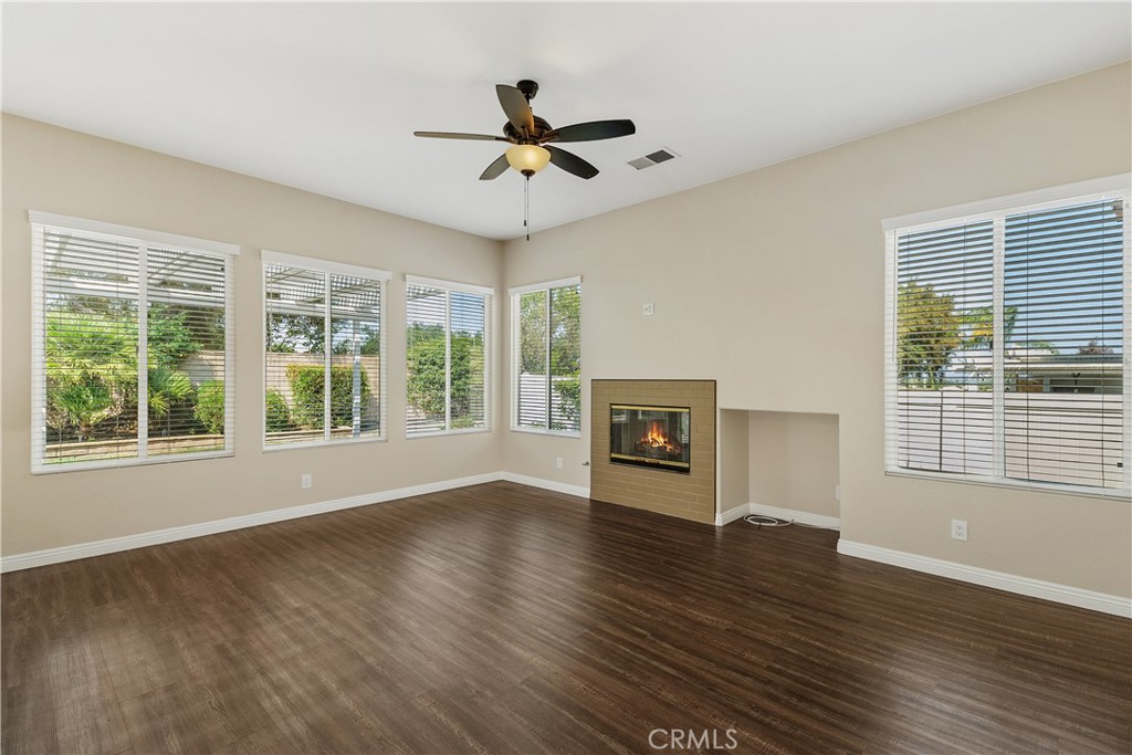 Murrieta, California, 92562, United States, 3 Bedrooms Bedrooms, ,2 BathroomsBathrooms,Residential,For Sale,1896045