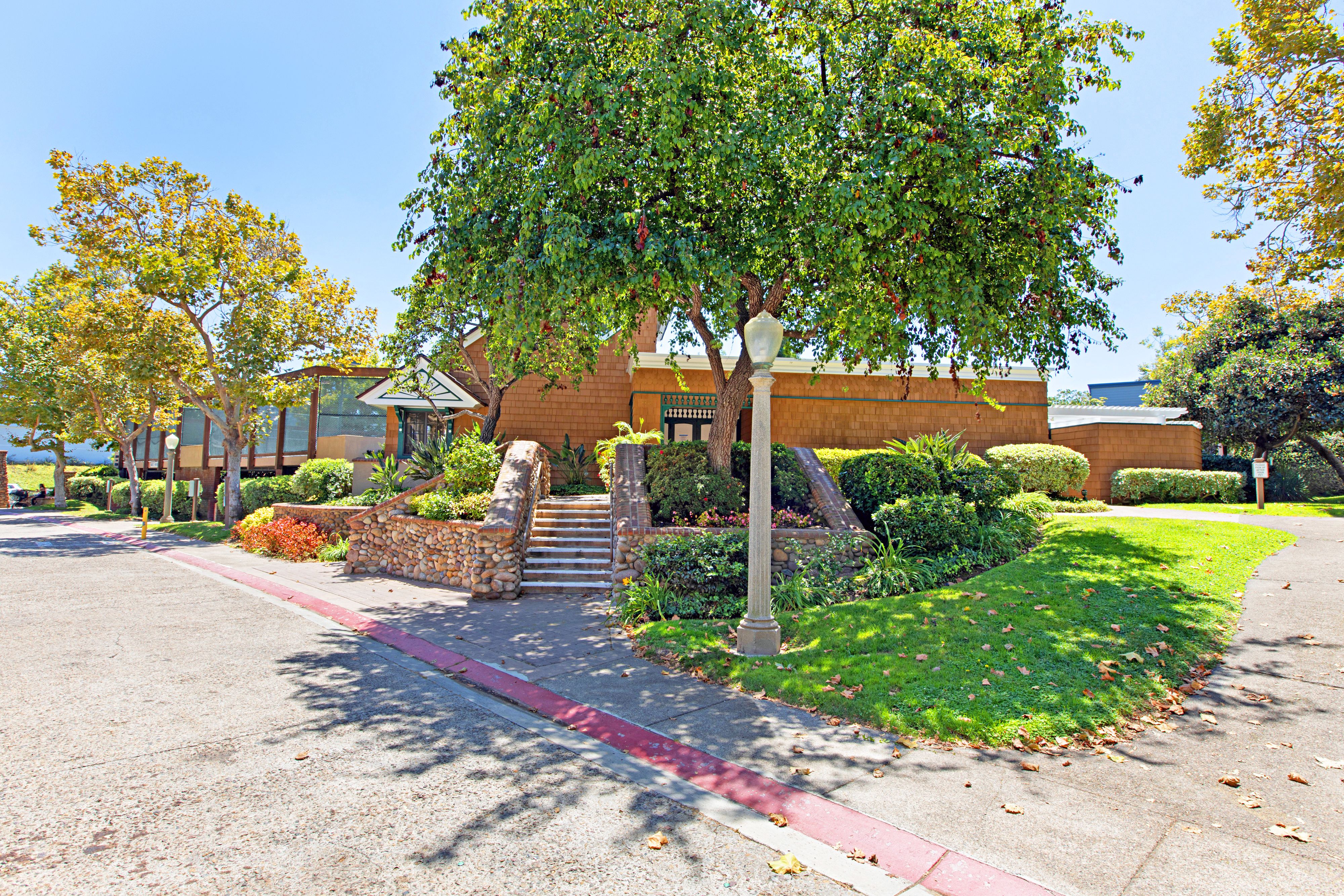  8870 Villa La Jolla Drive, San Diego, CA 92037 - 物件實景