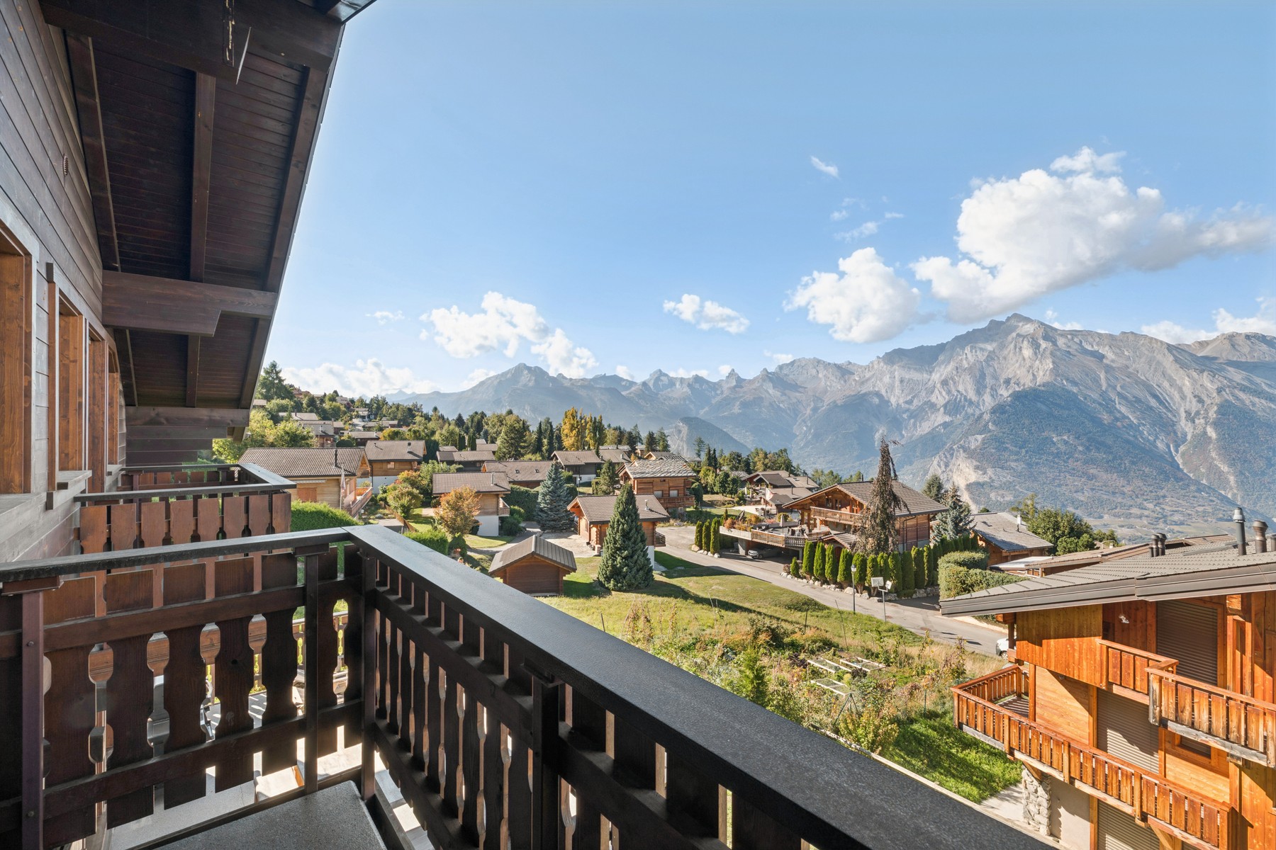  In the heart of the resort, an exceptional chalet. - 物件實景