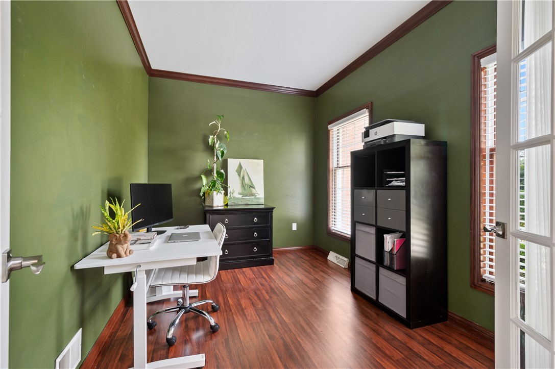 Penn Twp, Pennsylvania, 15642, United States, 5 Bedrooms Bedrooms, ,4 BathroomsBathrooms,Residential,For Sale,2001682