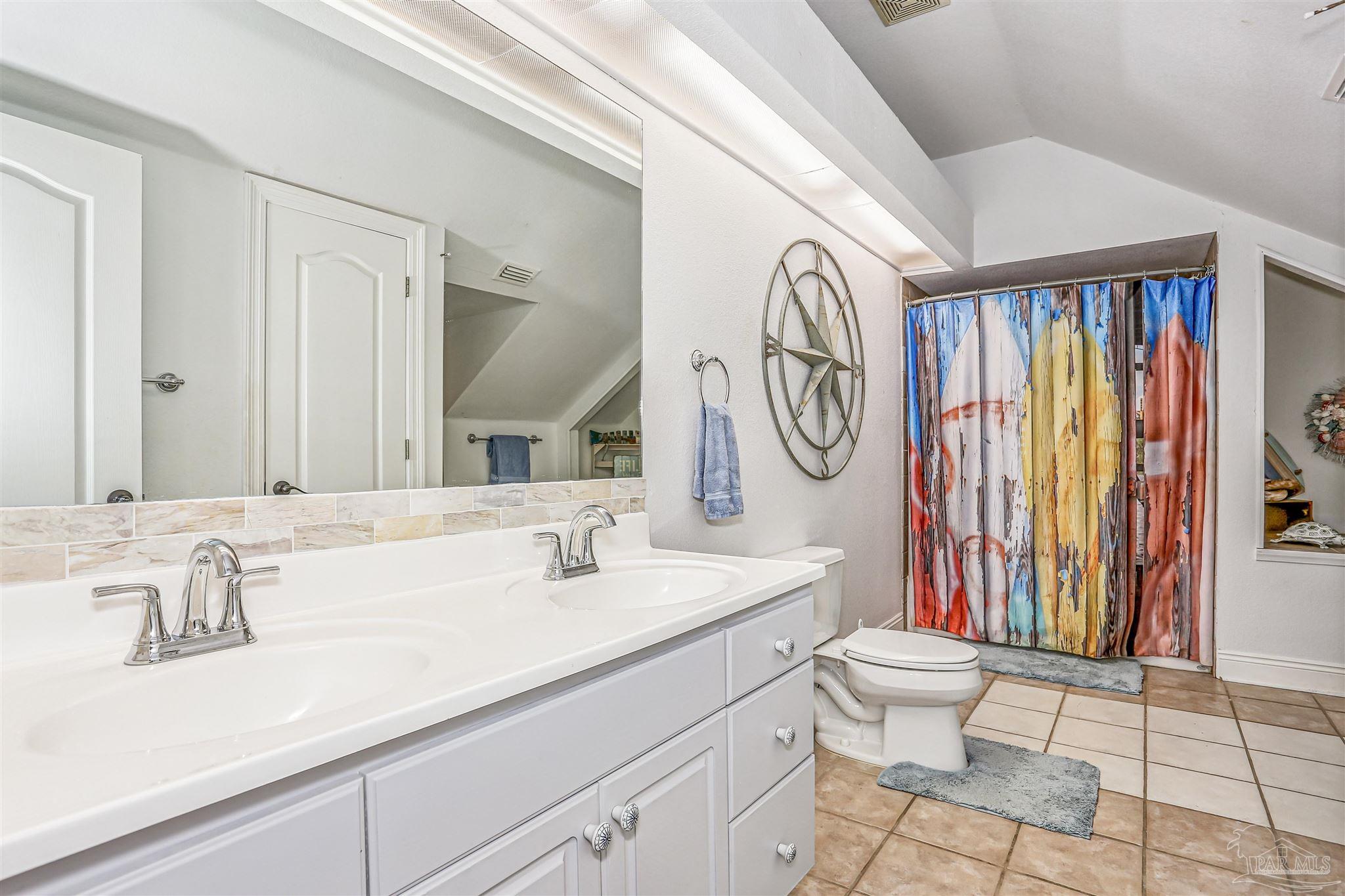 Pensacola, Florida, 32507, United States, 4 Bedrooms Bedrooms, ,4 BathroomsBathrooms,Residential,For Sale,1913346