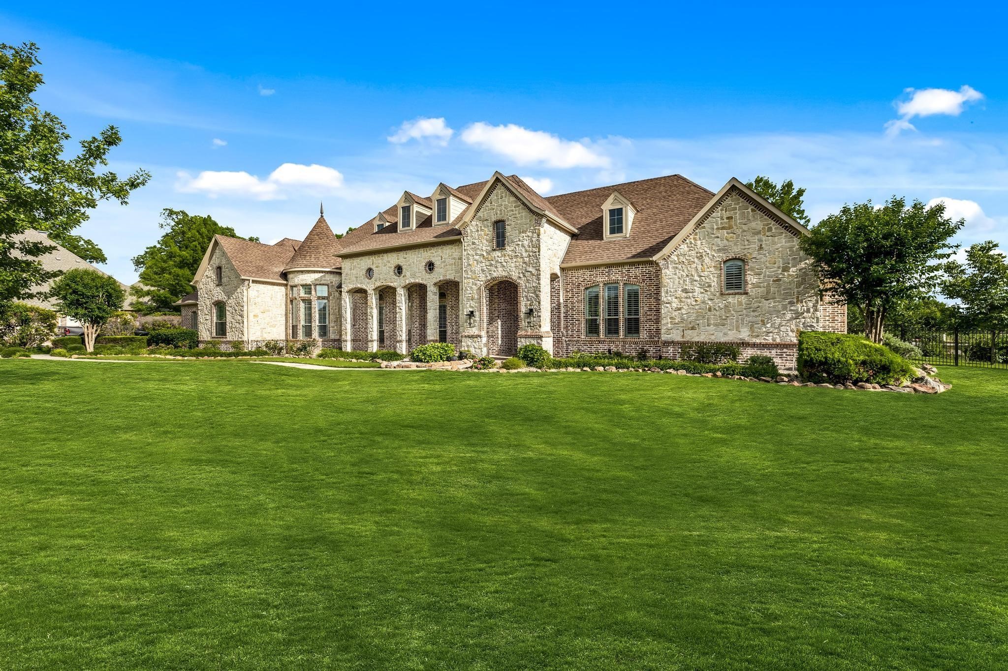 Celina, Texas, 75078, United States, 5 Bedrooms Bedrooms, ,5 BathroomsBathrooms,Residential,For Sale,1804665