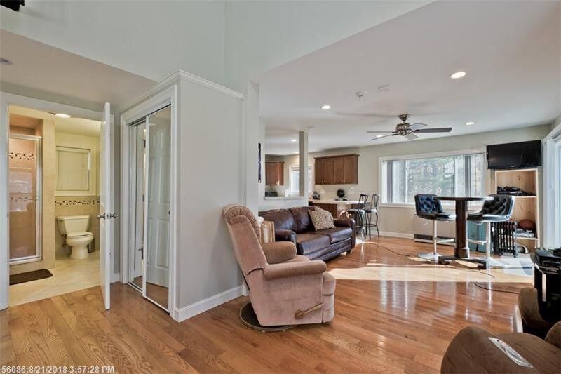 Biddeford, Maine, 04005, United States, ,4 BathroomsBathrooms,Residential,For Sale,1918755
