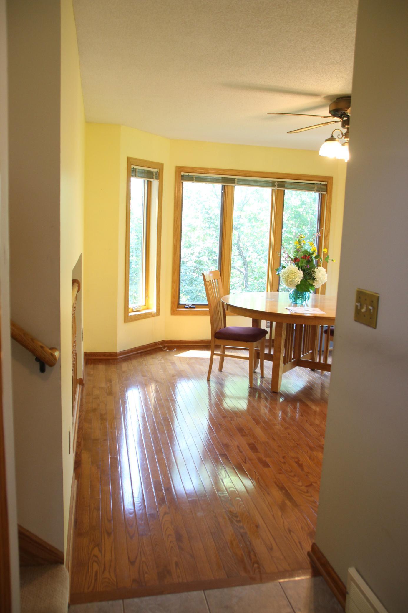 Lakeville, Minnesota, 55044, United States, 3 Bedrooms Bedrooms, ,2 BathroomsBathrooms,Residential,For Sale,1941010