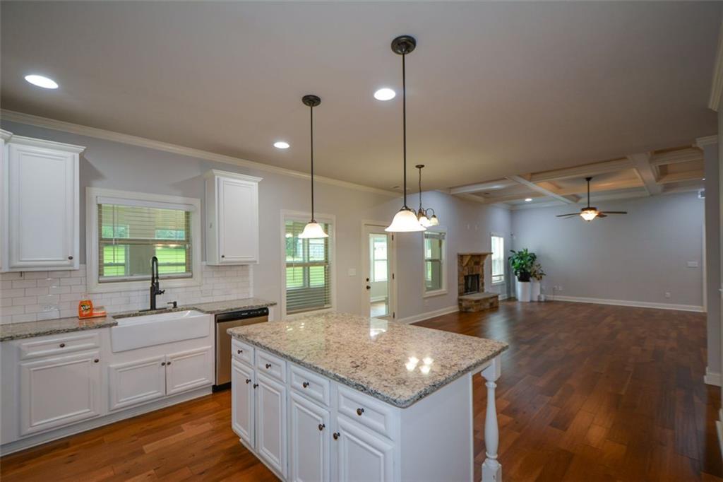 Mcdonough, Georgia, 30252, United States, 5 Bedrooms Bedrooms, ,5 BathroomsBathrooms,Residential,For Sale,1932740