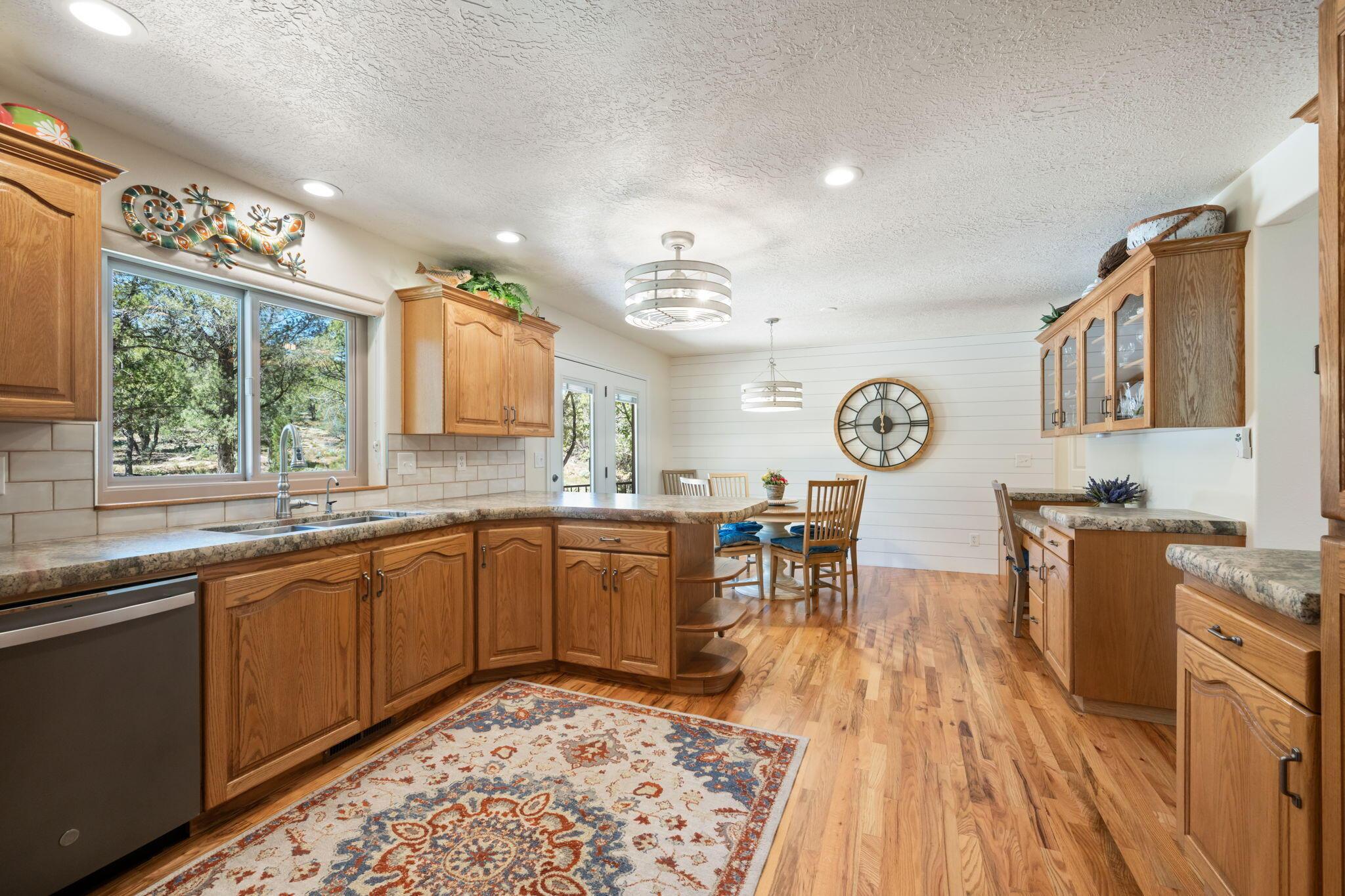 Dammeron Valley, Utah, 84783, United States, 5 Bedrooms Bedrooms, ,3 BathroomsBathrooms,Residential,For Sale,2039749