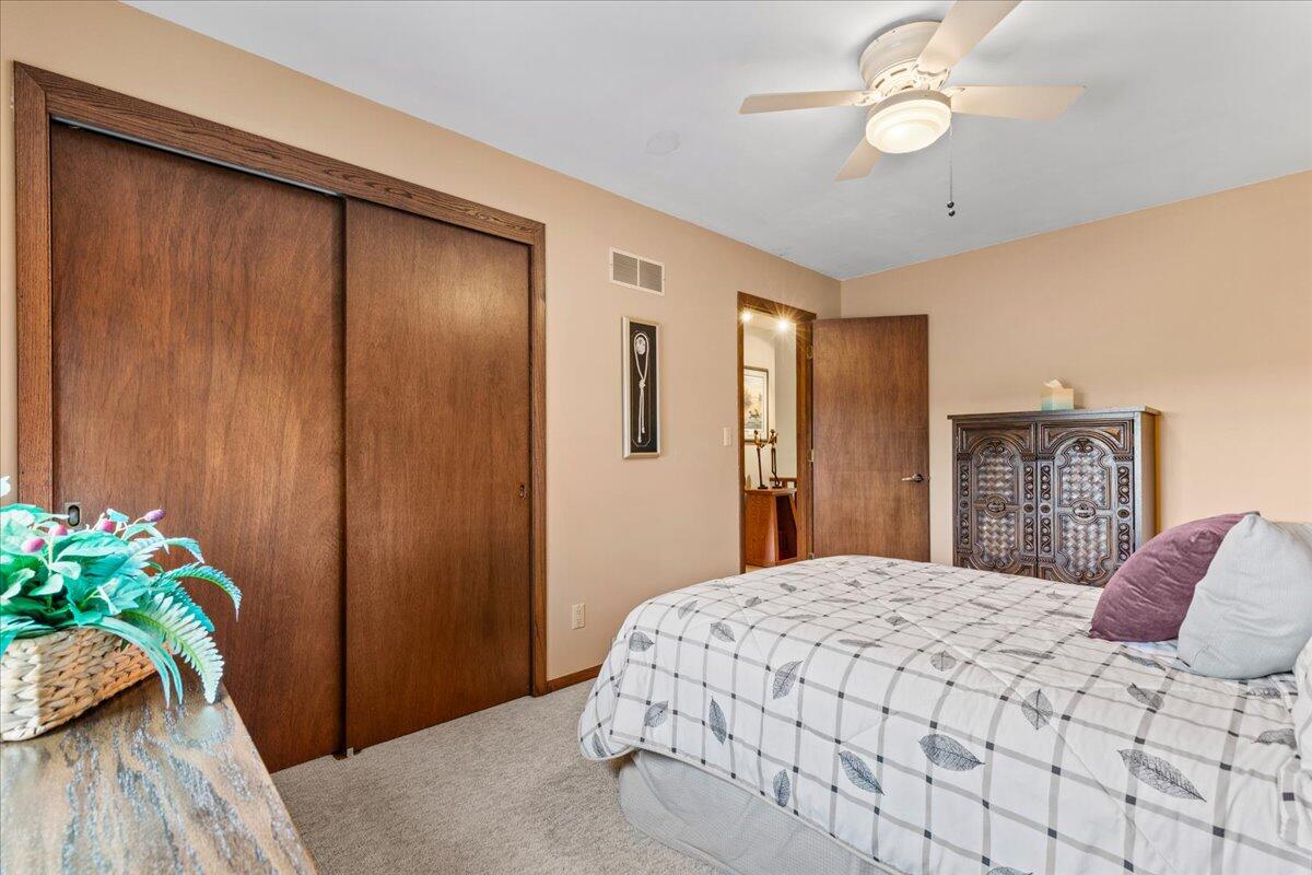 West Bend, Wisconsin, 53095, United States, 3 Bedrooms Bedrooms, ,2 BathroomsBathrooms,Residential,For Sale,1917208