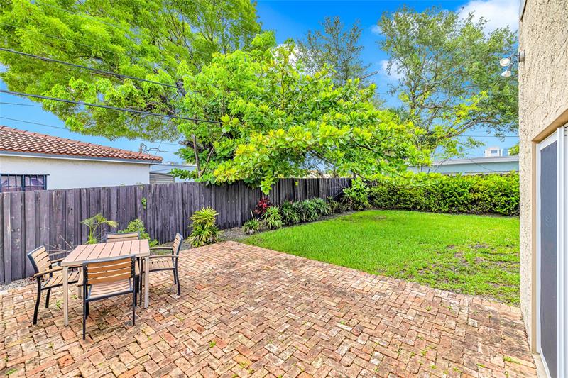 Fort Lauderdale, Florida, 33316, United States, 2 Bedrooms Bedrooms, ,1 BathroomBathrooms,Residential,For Sale,1875585