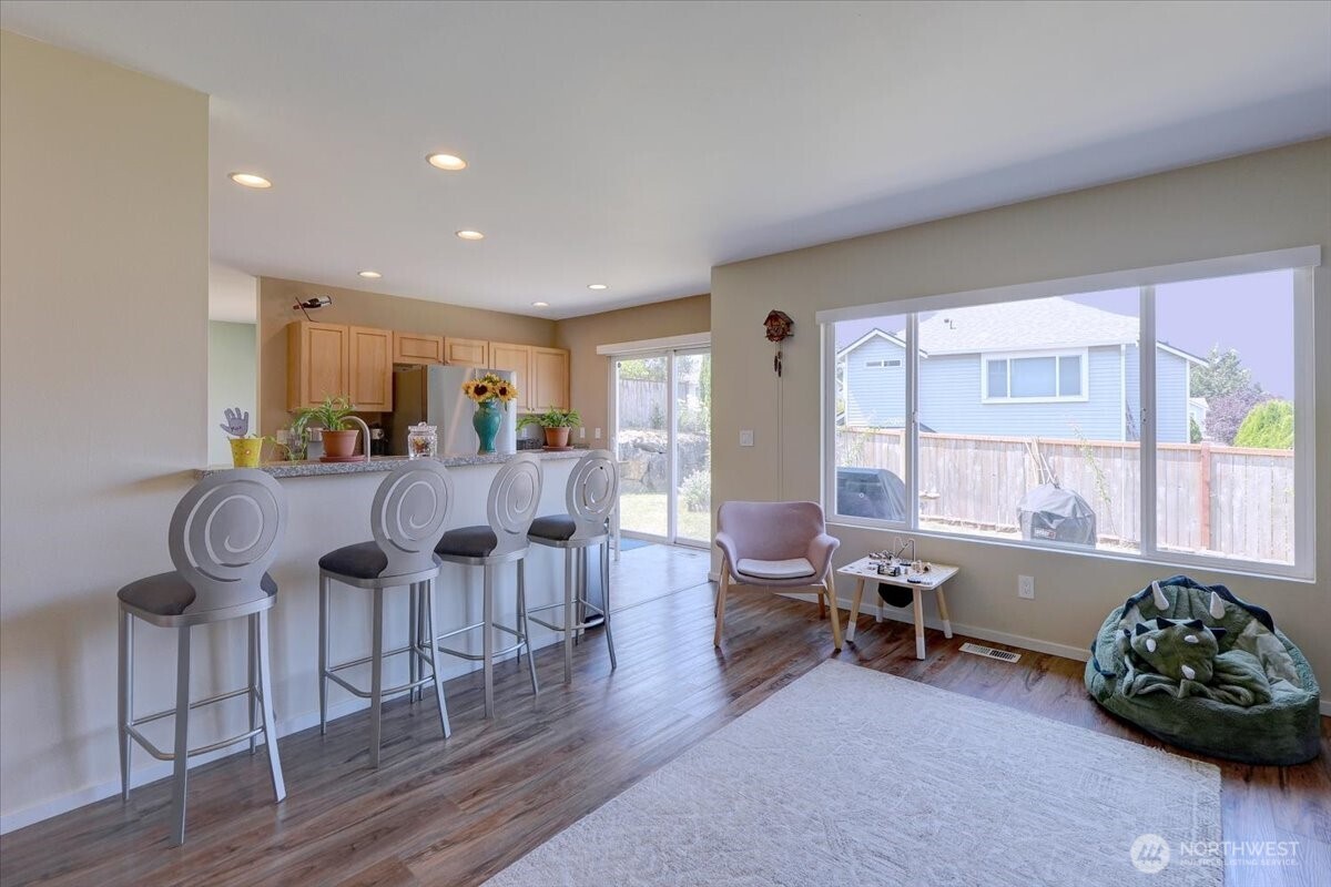 Auburn, Washington, 98092, United States, 4 Bedrooms Bedrooms, ,3 BathroomsBathrooms,Residential,For Sale,1902286