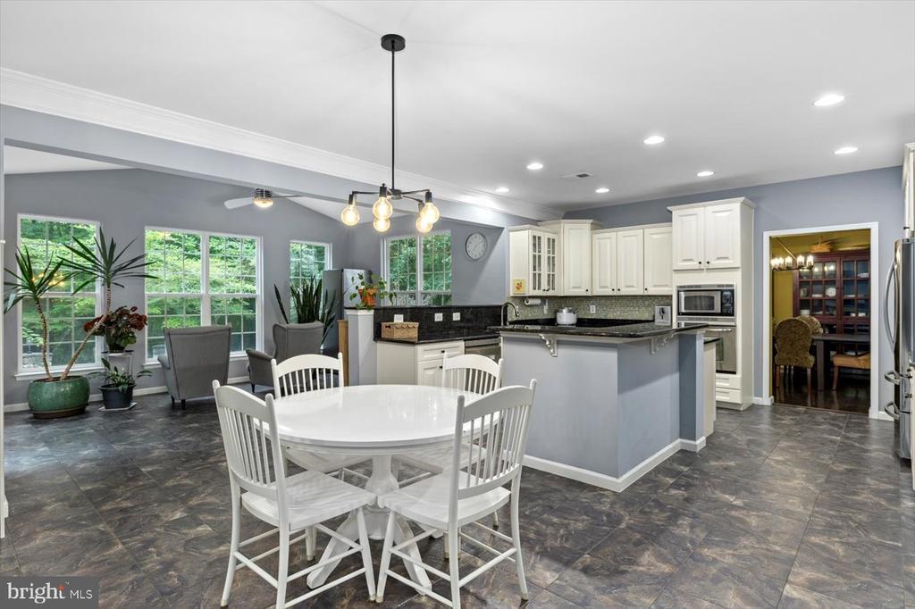 Spotsylvania, Virginia, 22553, United States, 4 Bedrooms Bedrooms, ,5 BathroomsBathrooms,Residential,For Sale,1895881
