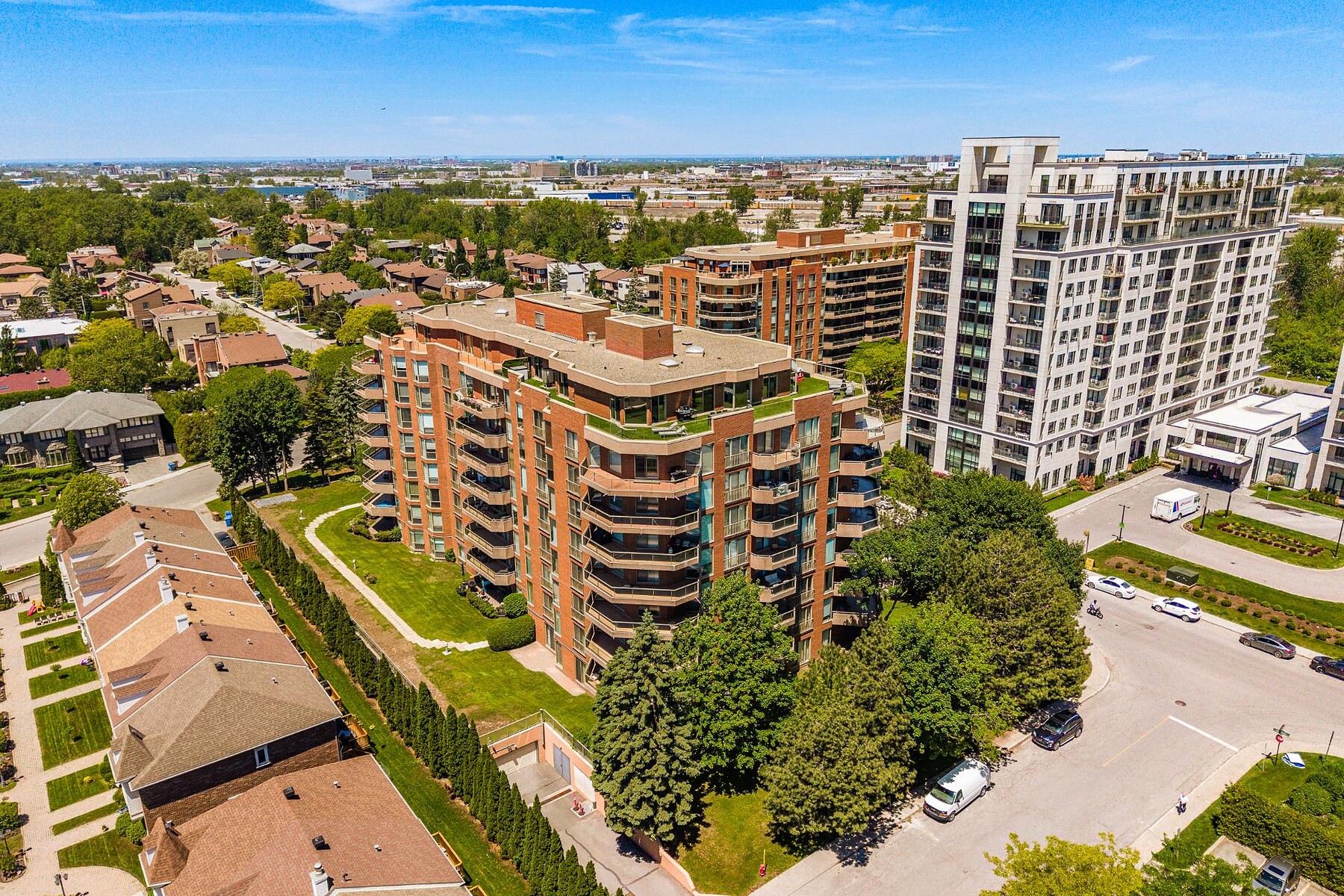  Côte-Saint-Luc, Montréal - 物件實景