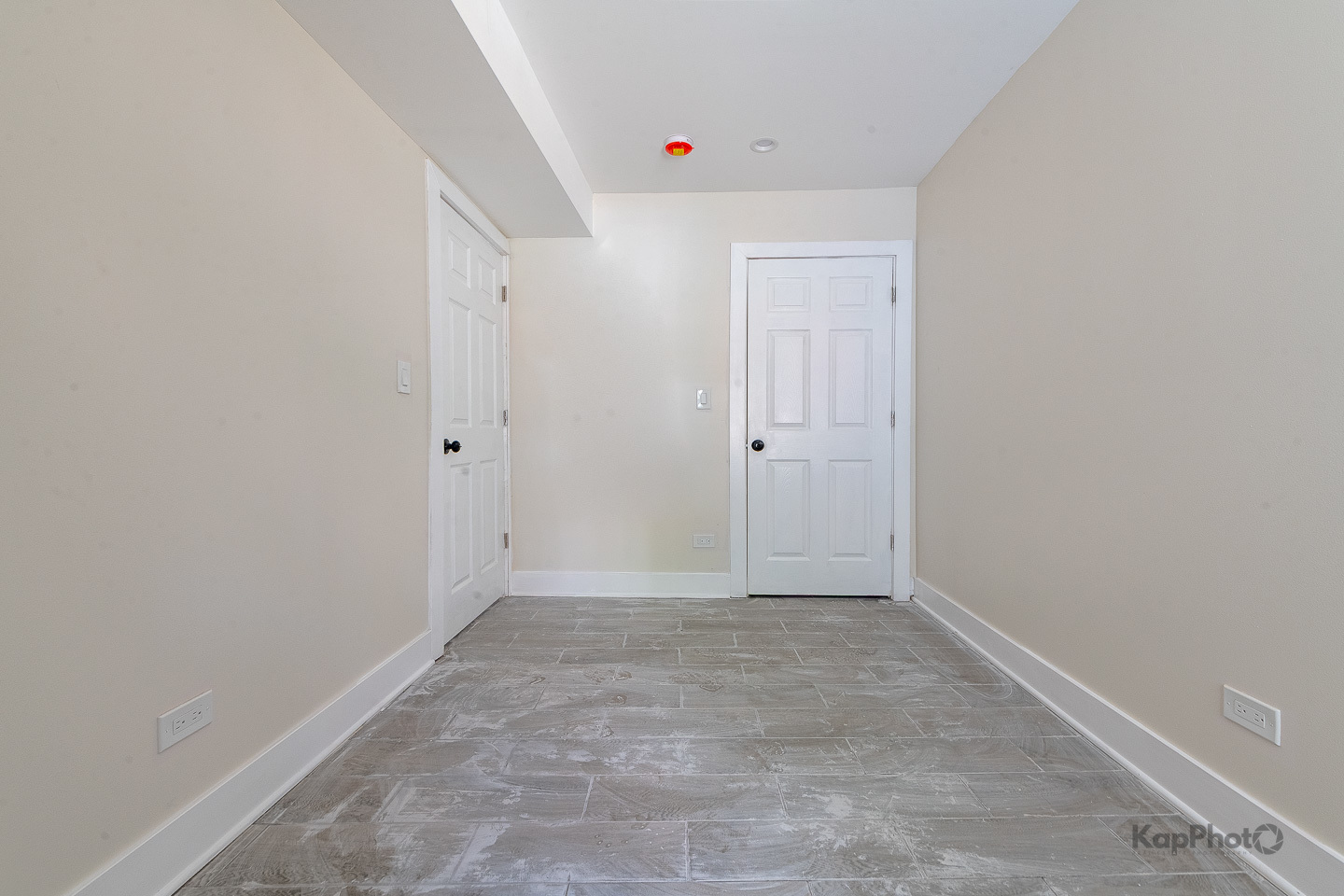 Chicago, Illinois, 60624, United States, 9 Bedrooms Bedrooms, ,Residential,For Sale,1905633