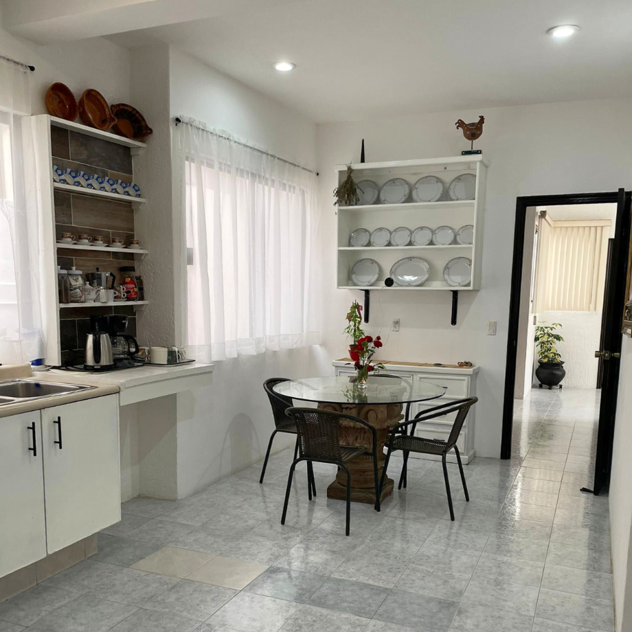 Bosque de Bolonia, Naucalpan de Juárez, Estado de México, 53296, Mexico, 5 Bedrooms Bedrooms, ,5 BathroomsBathrooms,Residential,For Sale,Bosque de Bolonia,1441617