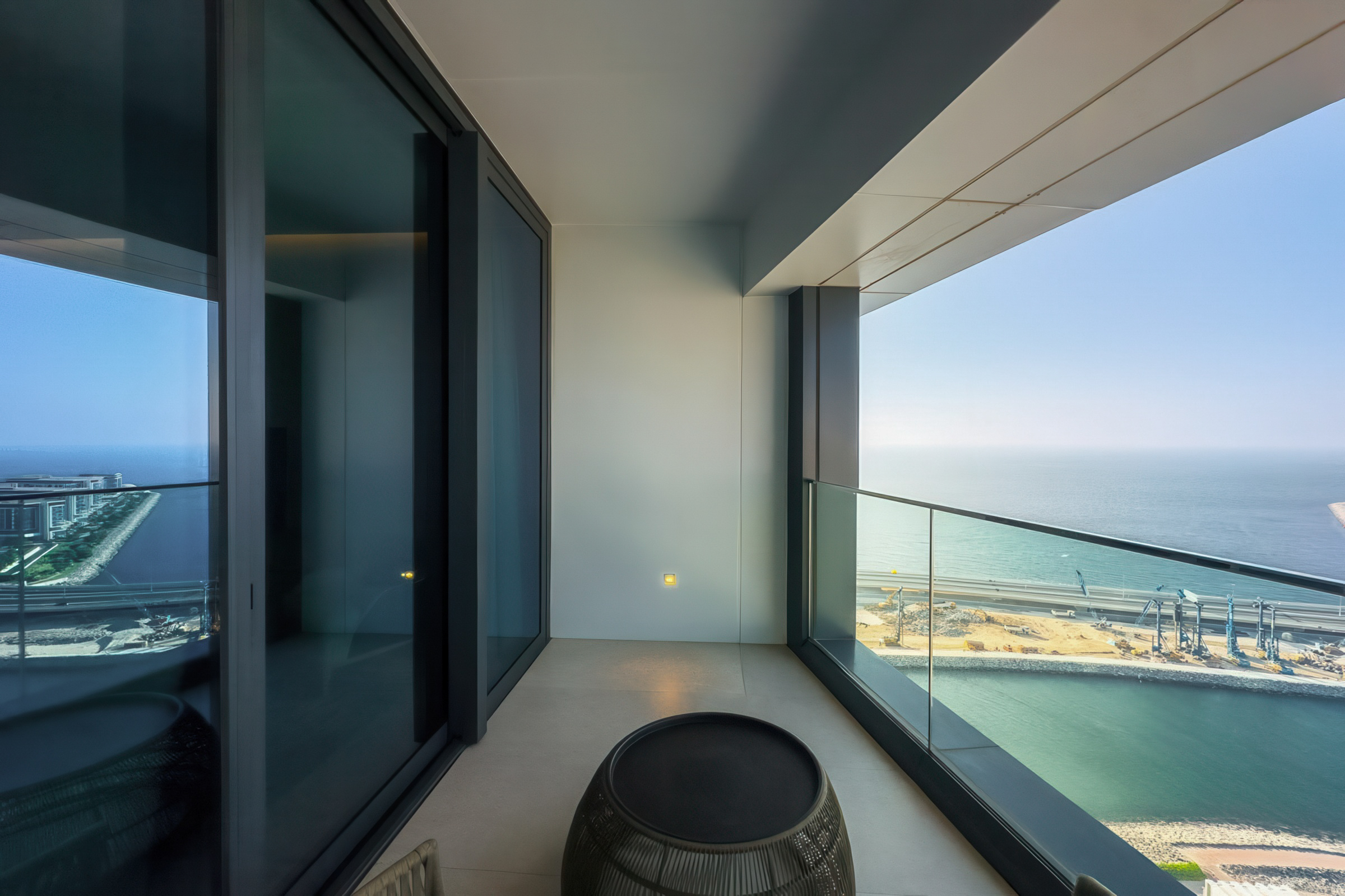  Fully-Serviced Branded Home With Sea Views in JBR - 物件實景