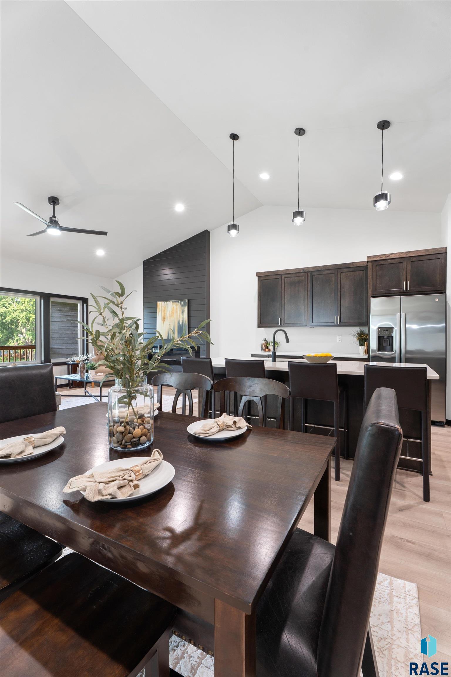 Sioux Falls, South Dakota, 57110, United States, 4 Bedrooms Bedrooms, ,2 BathroomsBathrooms,Residential,For Sale,1976702