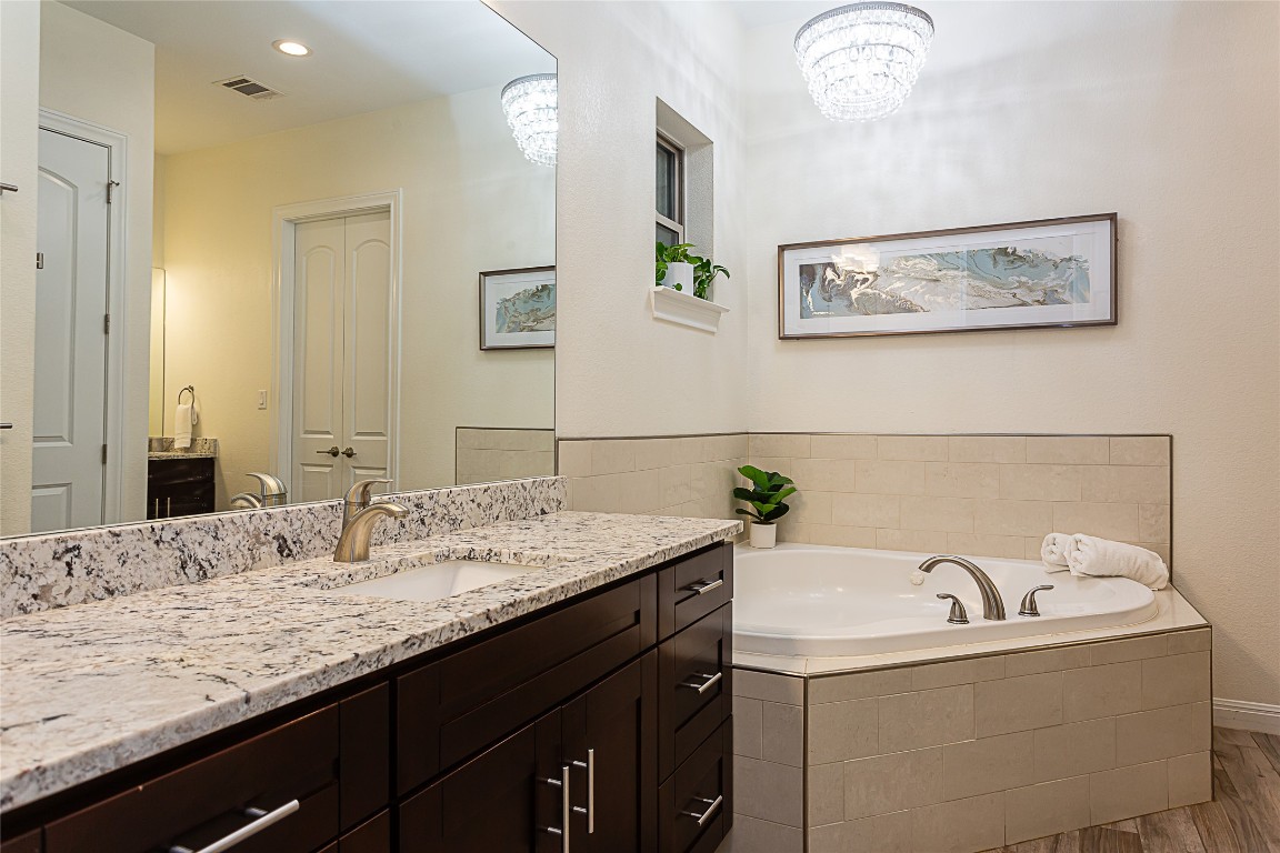 Austin, Texas, 78734, United States, 4 Bedrooms Bedrooms, ,3 BathroomsBathrooms,Residential,For Sale,2003388