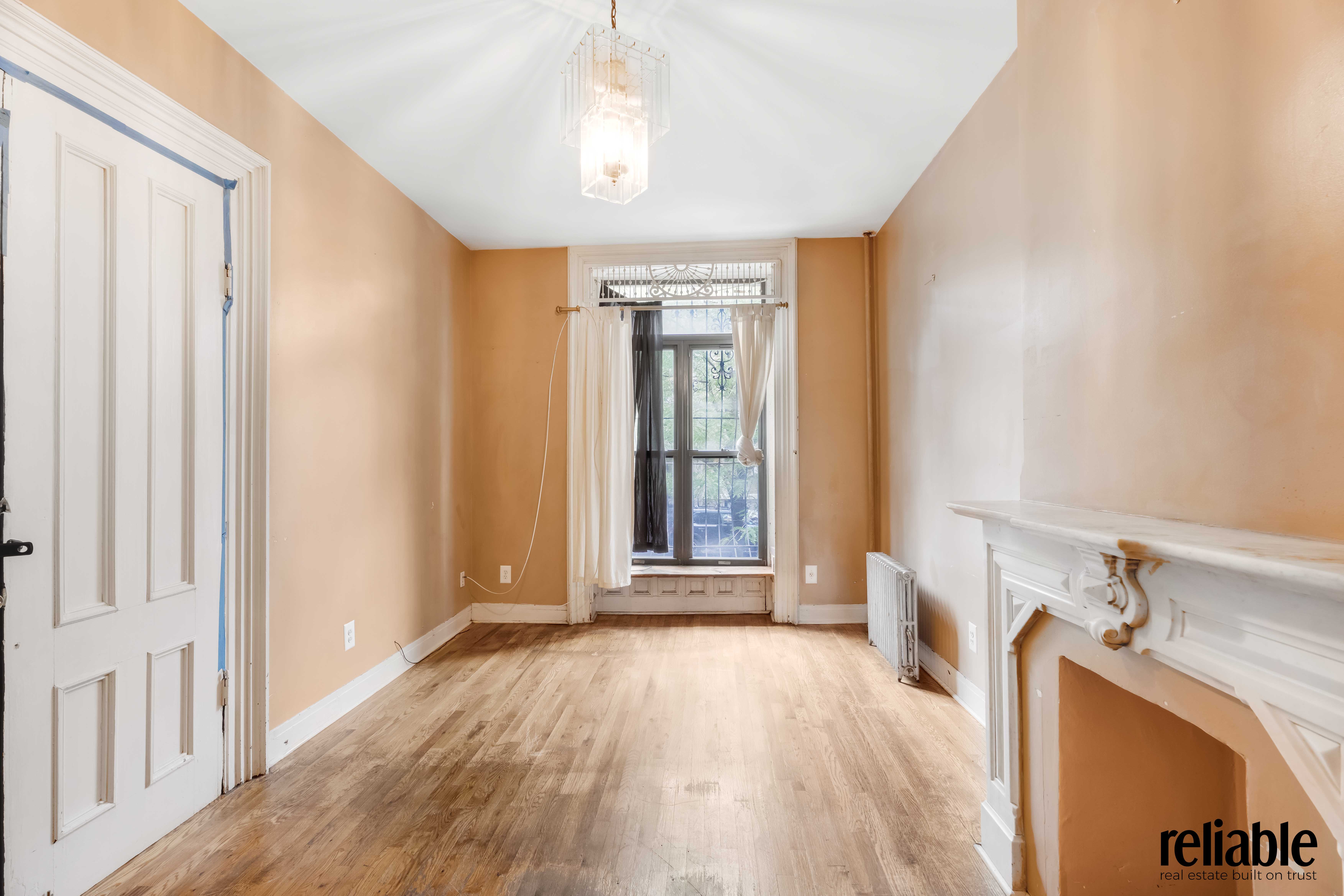 Brooklyn, New York, 11216, United States, 4 Bedrooms Bedrooms, ,Residential,For Sale,1897019