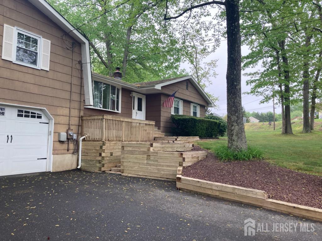 Monroe, New Jersey, 08831, United States, 5 Bedrooms Bedrooms, ,3 BathroomsBathrooms,Residential,For Sale,1988562