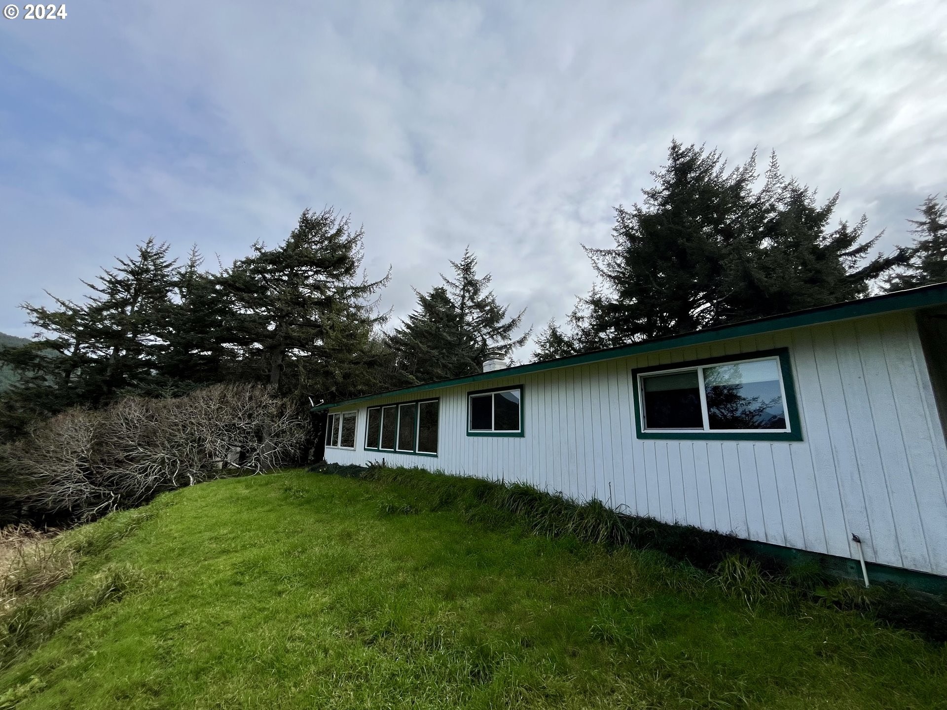 28693 NAUTICAL WAY, Gold Beach, Oregon, 97444, United States, 3 Bedrooms Bedrooms, ,2 BathroomsBathrooms,Residential,For Sale,28693 NAUTICAL WAY,1476324