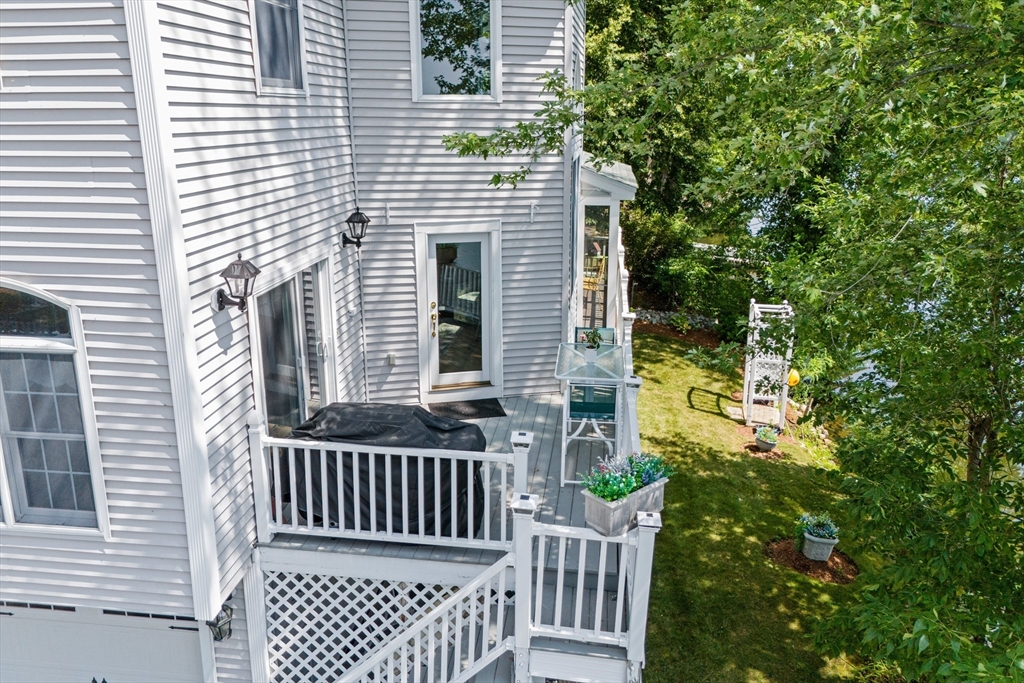 Methuen, Massachusetts, 01844, United States, 3 Bedrooms Bedrooms, ,2 BathroomsBathrooms,Residential,For Sale,1929056
