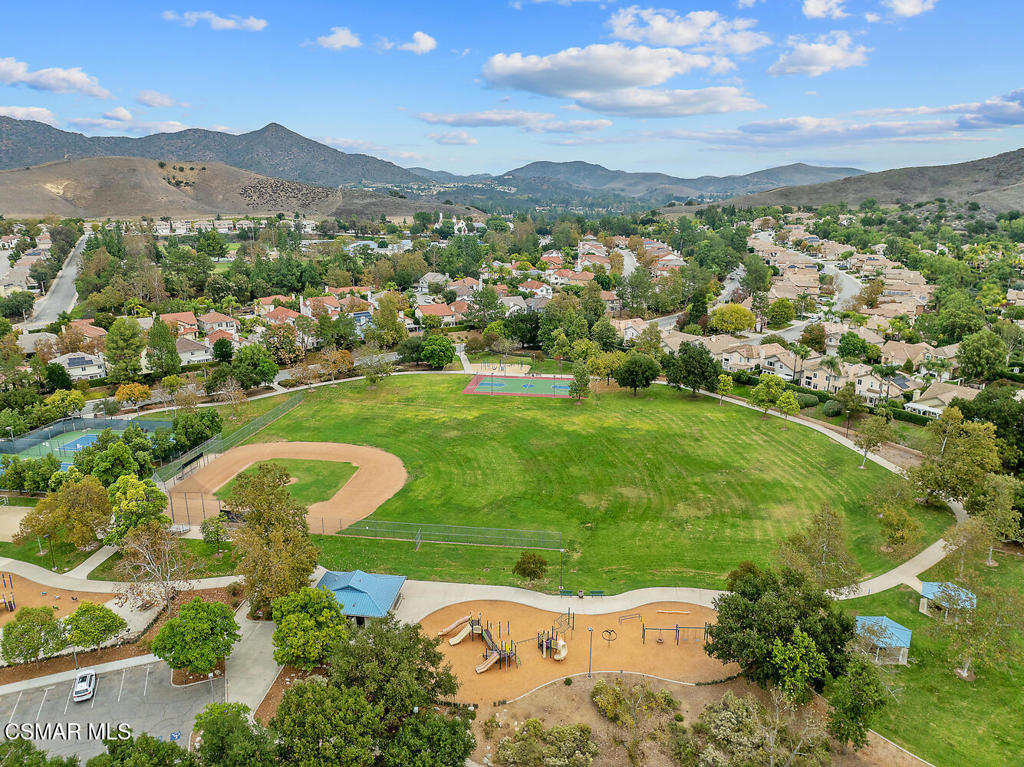 Oak Park, California, 91377, United States, 3 Bedrooms Bedrooms, ,3 BathroomsBathrooms,Residential,For Sale,1991035