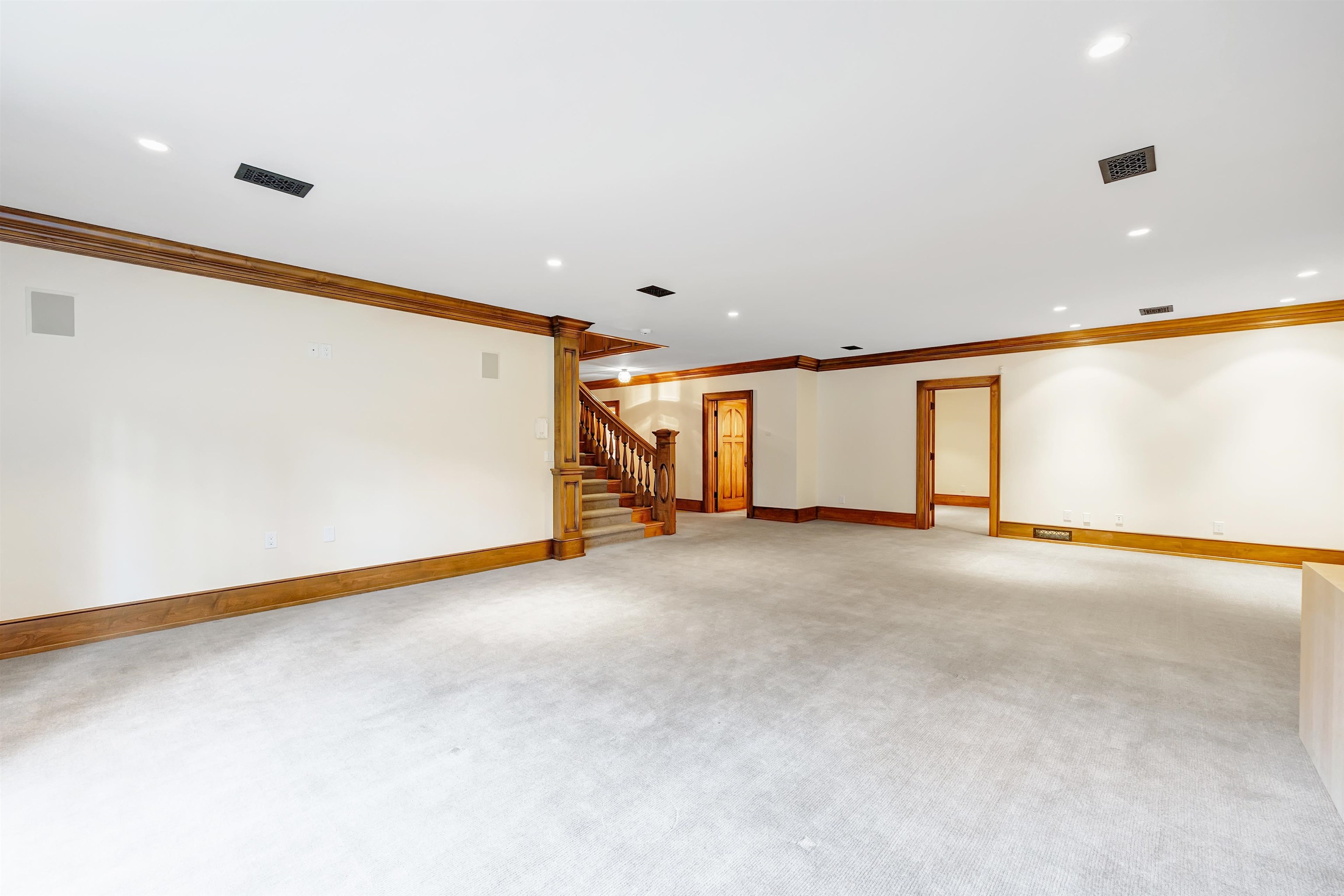 HOBART, Wisconsin, 54155, United States, 4 Bedrooms Bedrooms, ,7 BathroomsBathrooms,Residential,For Sale,1991559