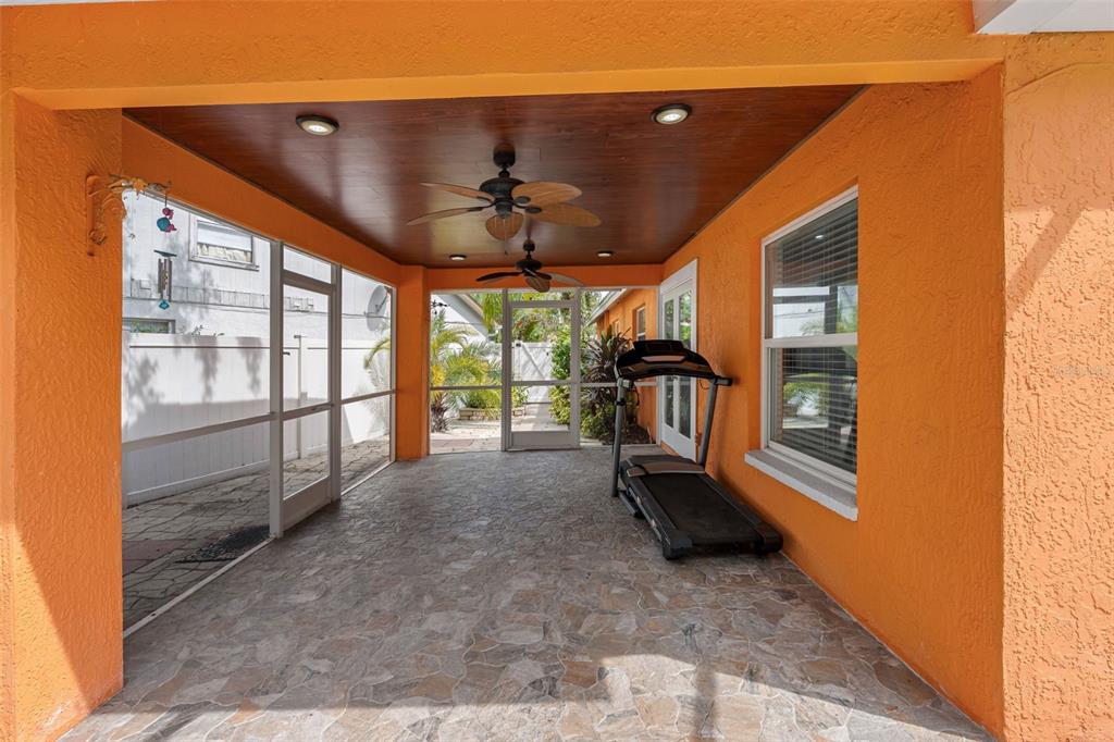 Tampa, Florida, 33615, United States, 3 Bedrooms Bedrooms, ,2 BathroomsBathrooms,Residential,For Sale,1944796