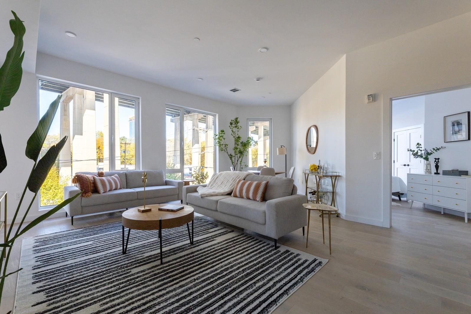 425 3rd St Unit 202, Jersey City, New Jersey, 07302, United States, 2 Bedrooms Bedrooms, ,2 BathroomsBathrooms,Residential,For Sale,425 3rd St Unit 202,1674924