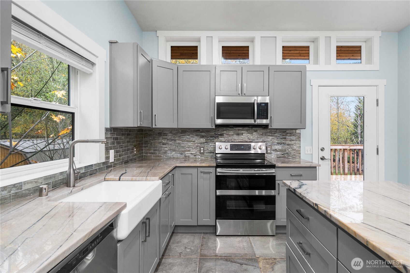 Fall City, Washington, 98025, United States, 2 Bedrooms Bedrooms, ,3 BathroomsBathrooms,Residential,For Sale,1987956