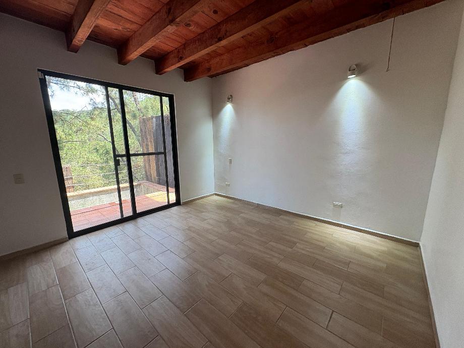 Valle de Bravo, Estado de méxico, 51200, Mexico, 3 Bedrooms Bedrooms, ,2 BathroomsBathrooms,Residential,For Sale,1925478
