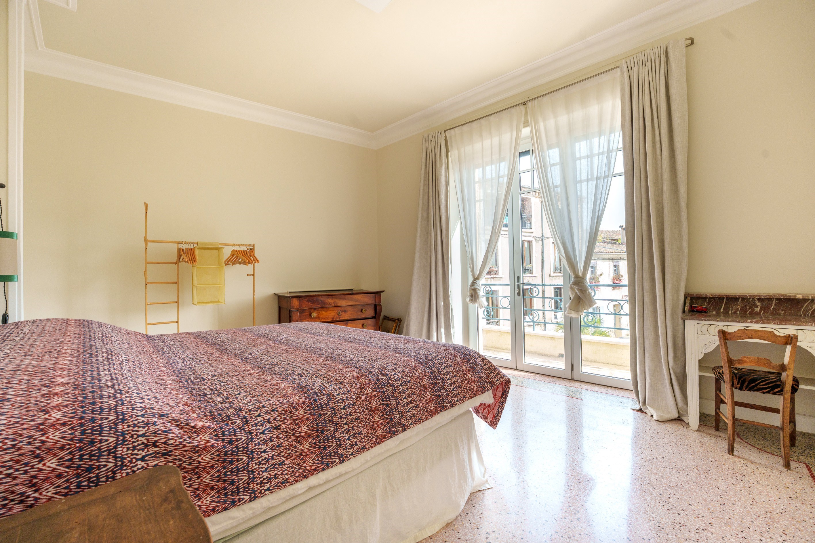  Art Deco Waterfront Masterpiece: A Rare 1930s Gem in Sauve, Gard - 物件實景