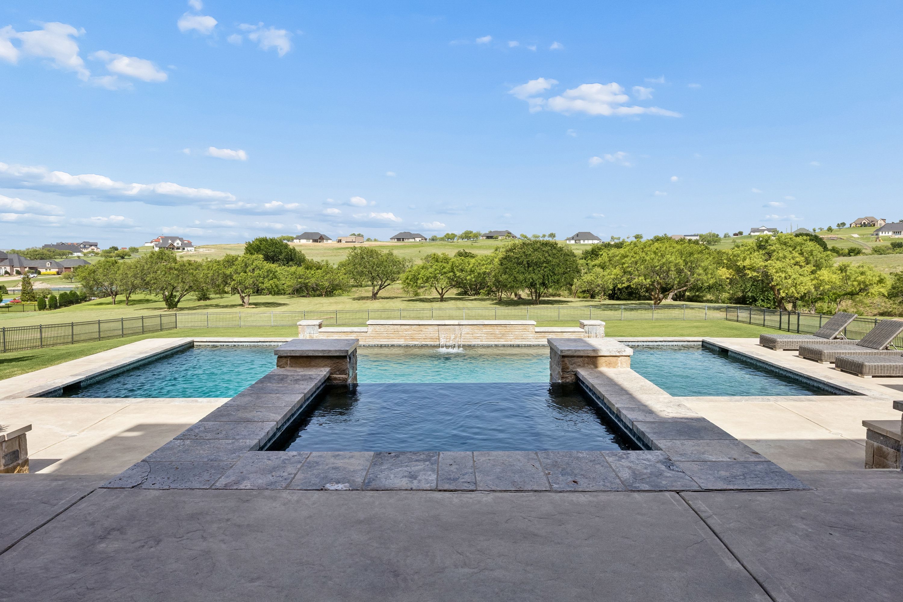  107 Brazos Court, Aledo, TX, 76008 - 物件實景
