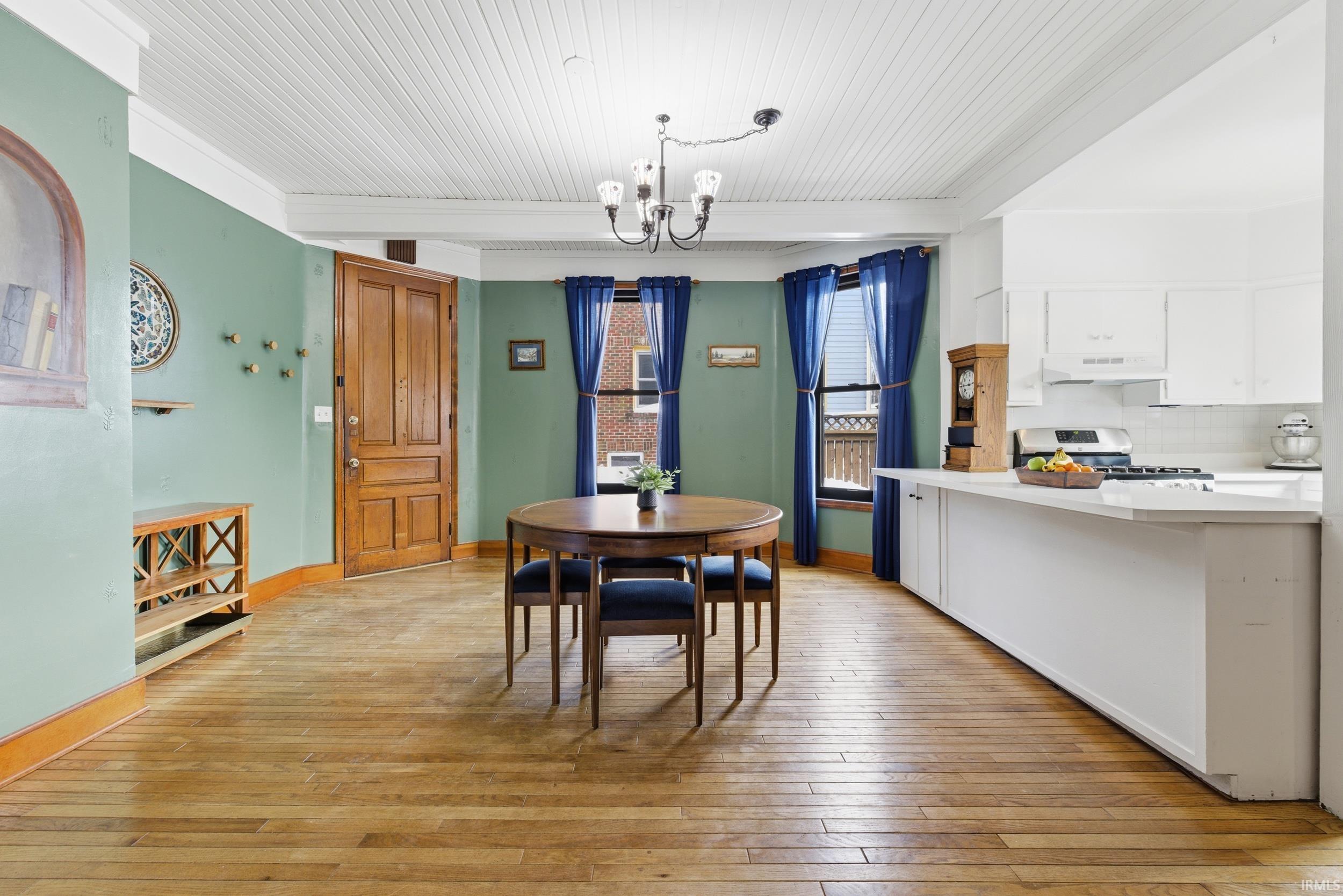 Bloomington, Indiana, 47401, United States, 4 Bedrooms Bedrooms, ,4 BathroomsBathrooms,Residential,For Sale,2013996